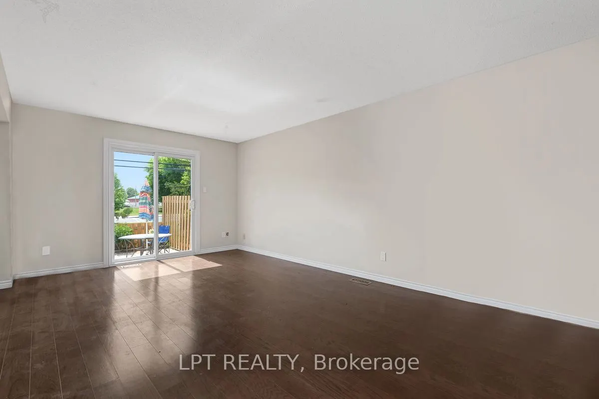 3501 Aladdin Lane #1