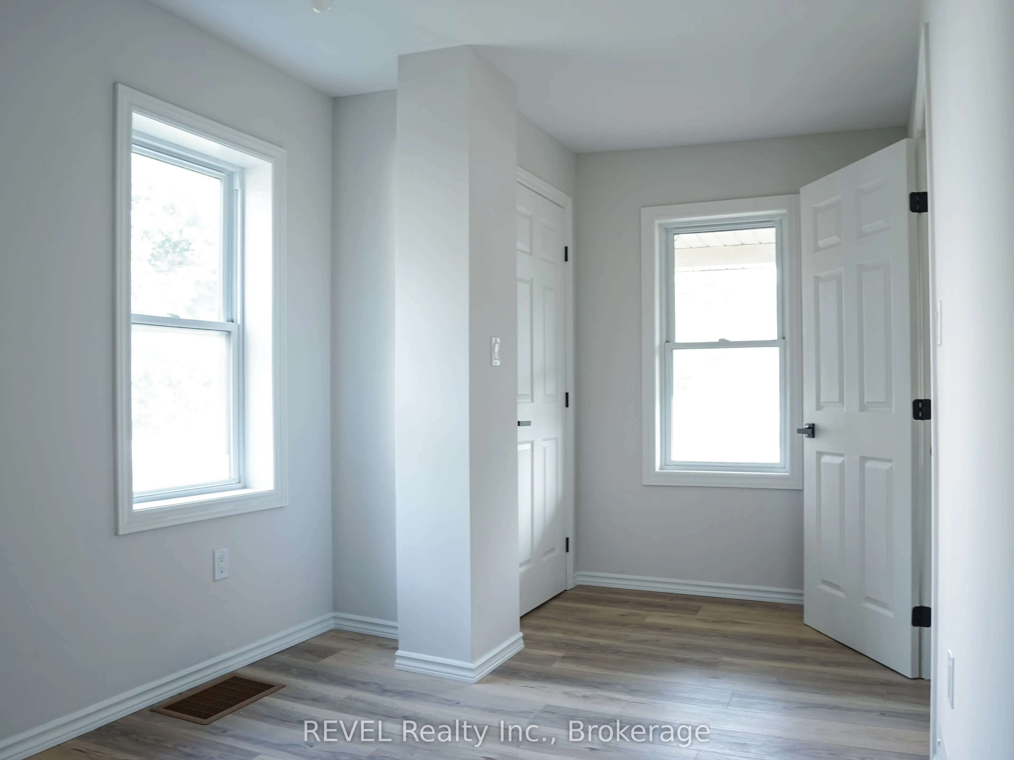 389 Glendale Avenue