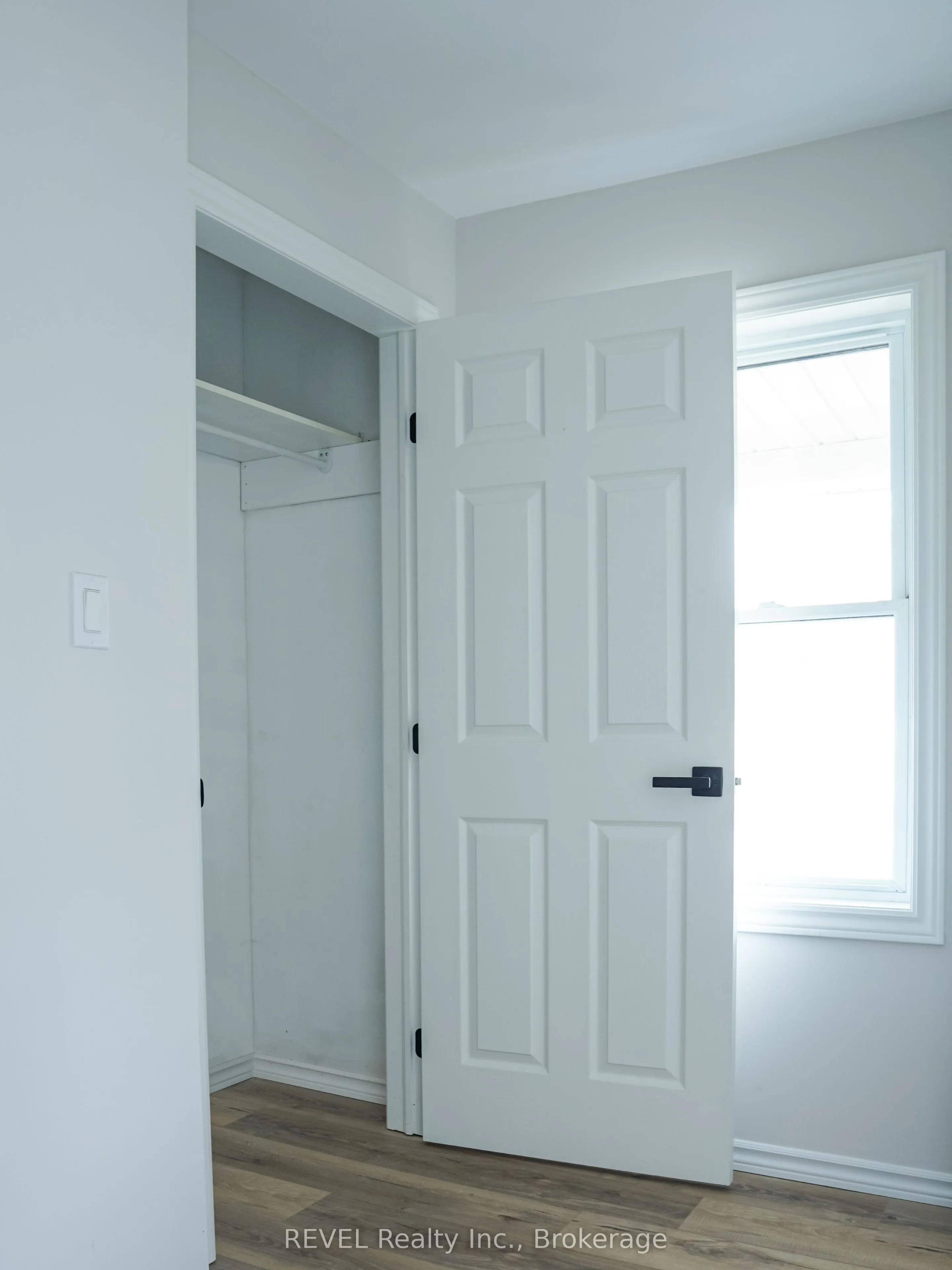 389 Glendale Avenue