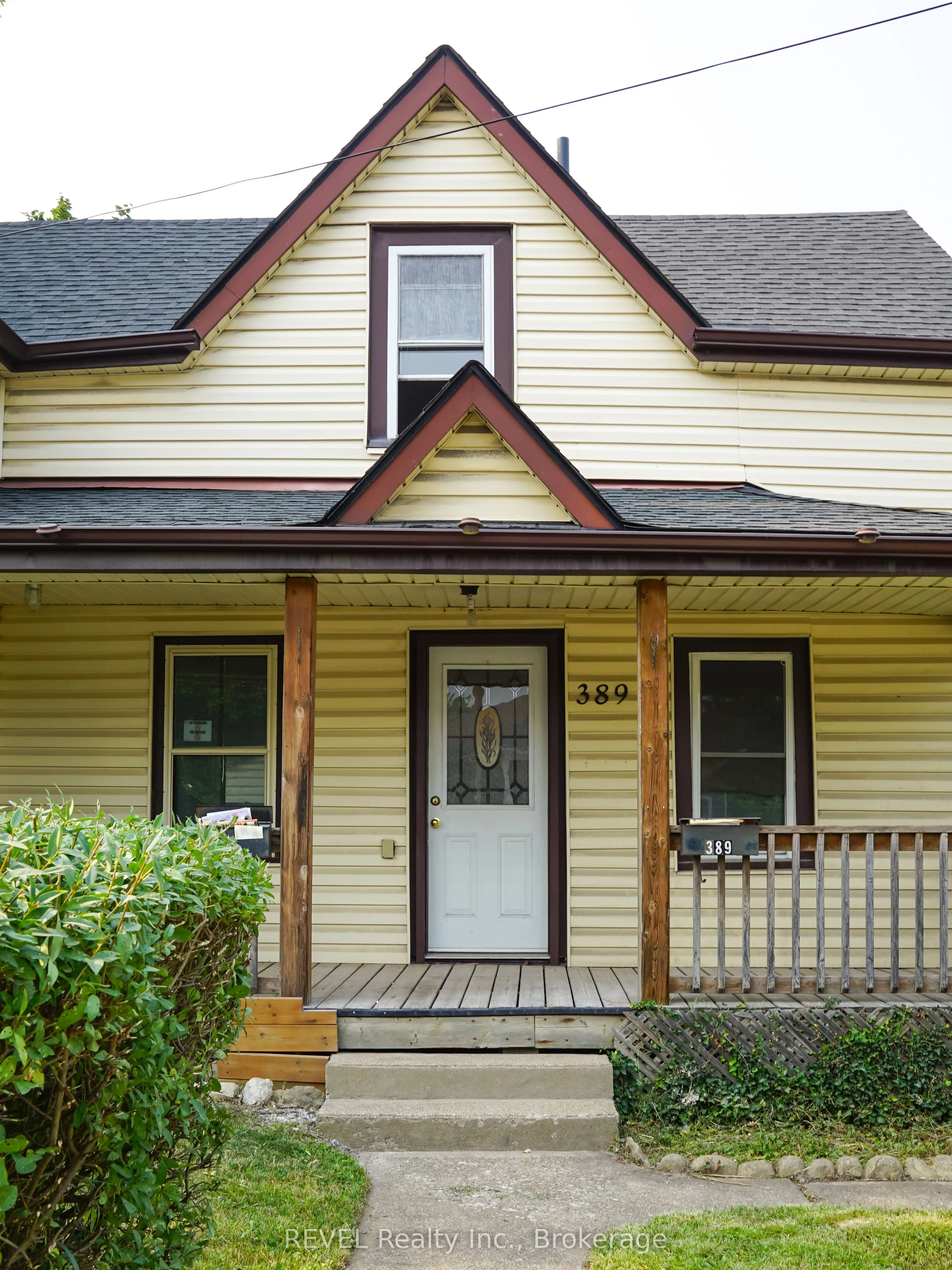 389 Glendale Avenue