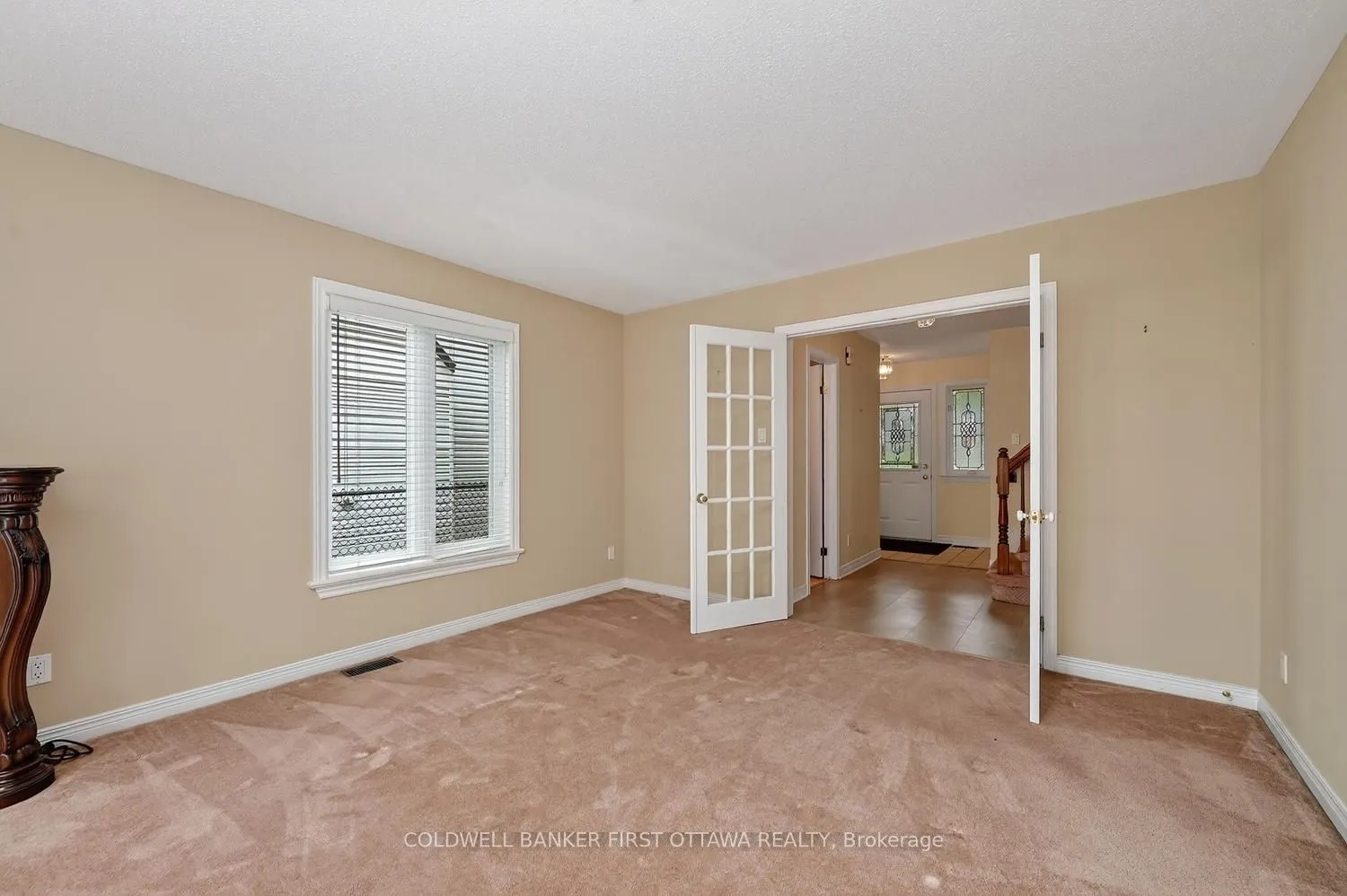30 Rideaucrest Drive