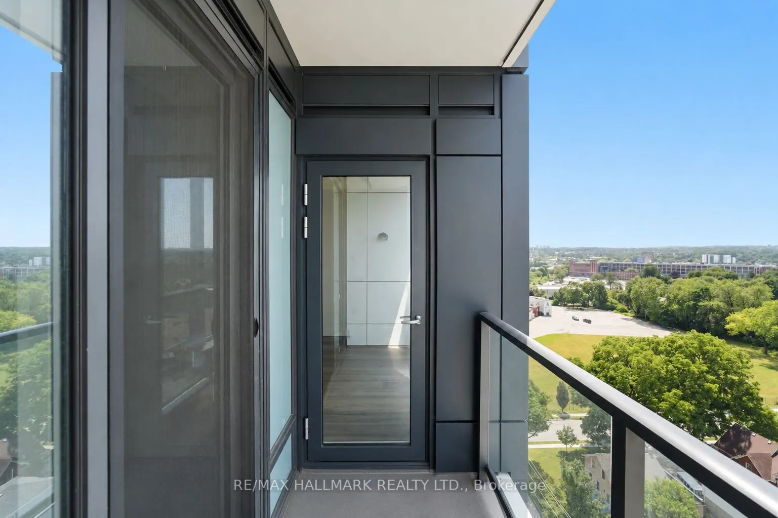 5 Wellington Street S #1406