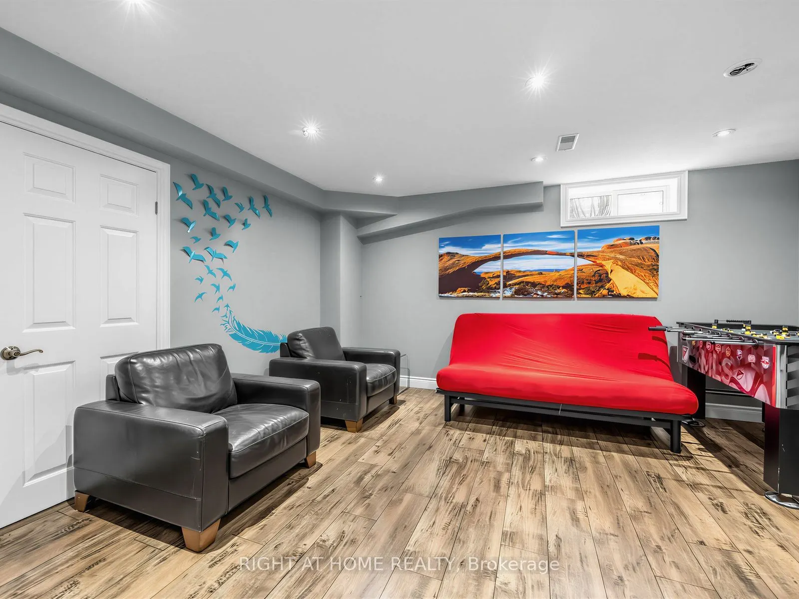 608 Highvalley Road