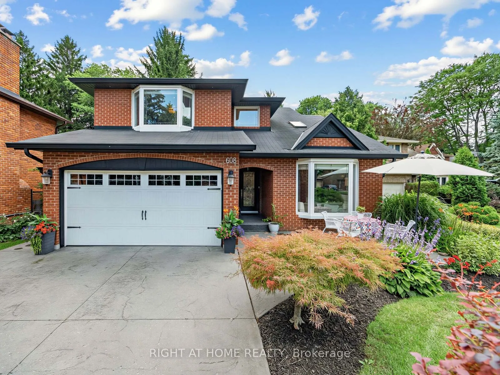 608 Highvalley Road