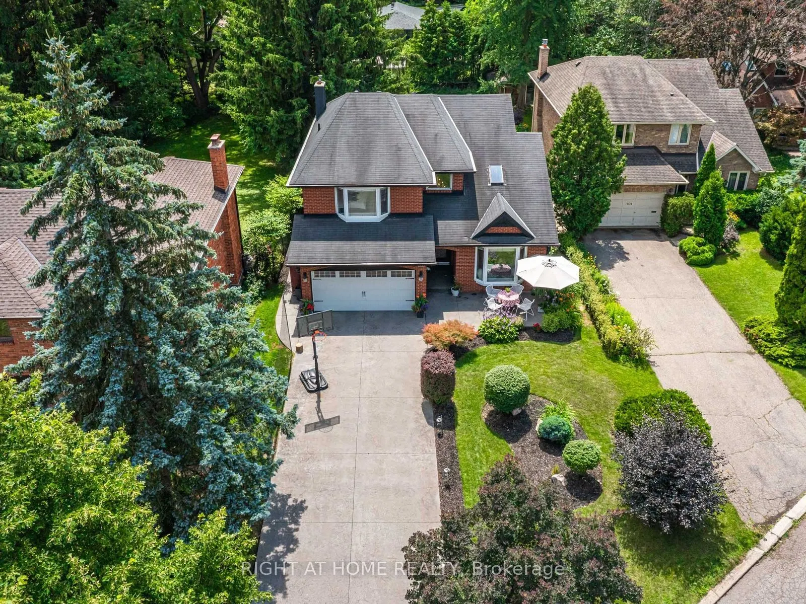 608 Highvalley Road