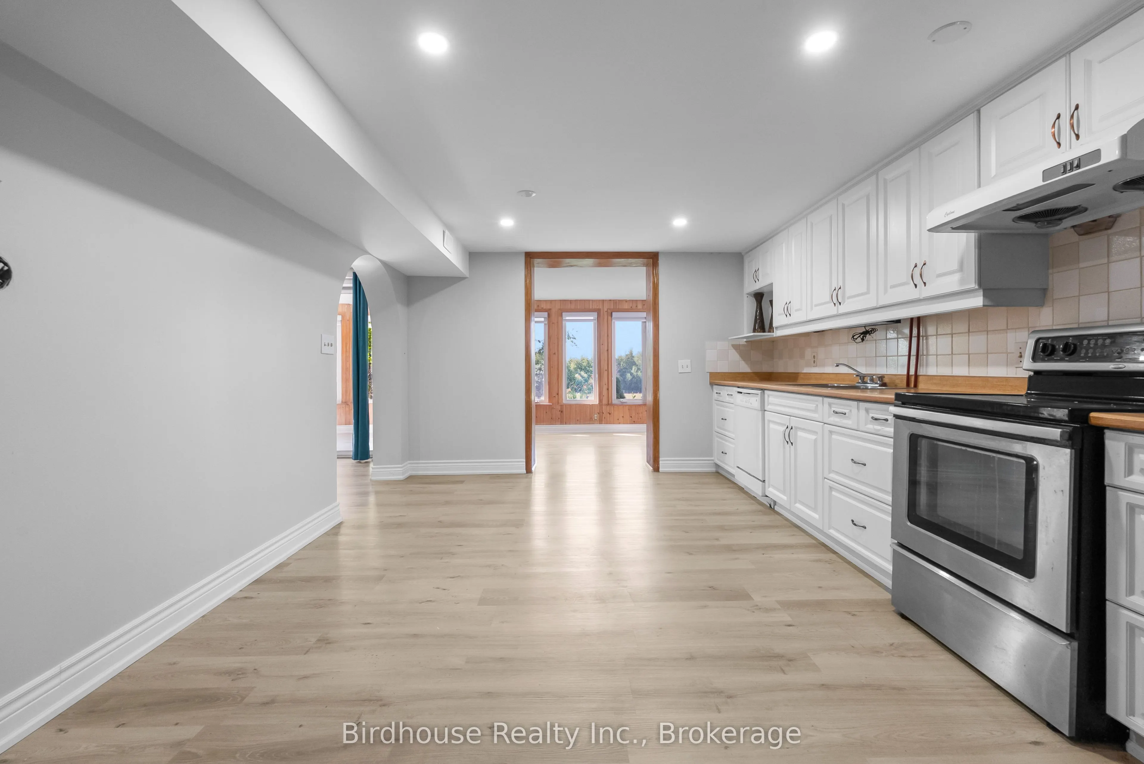 36 Sugar Bush Road