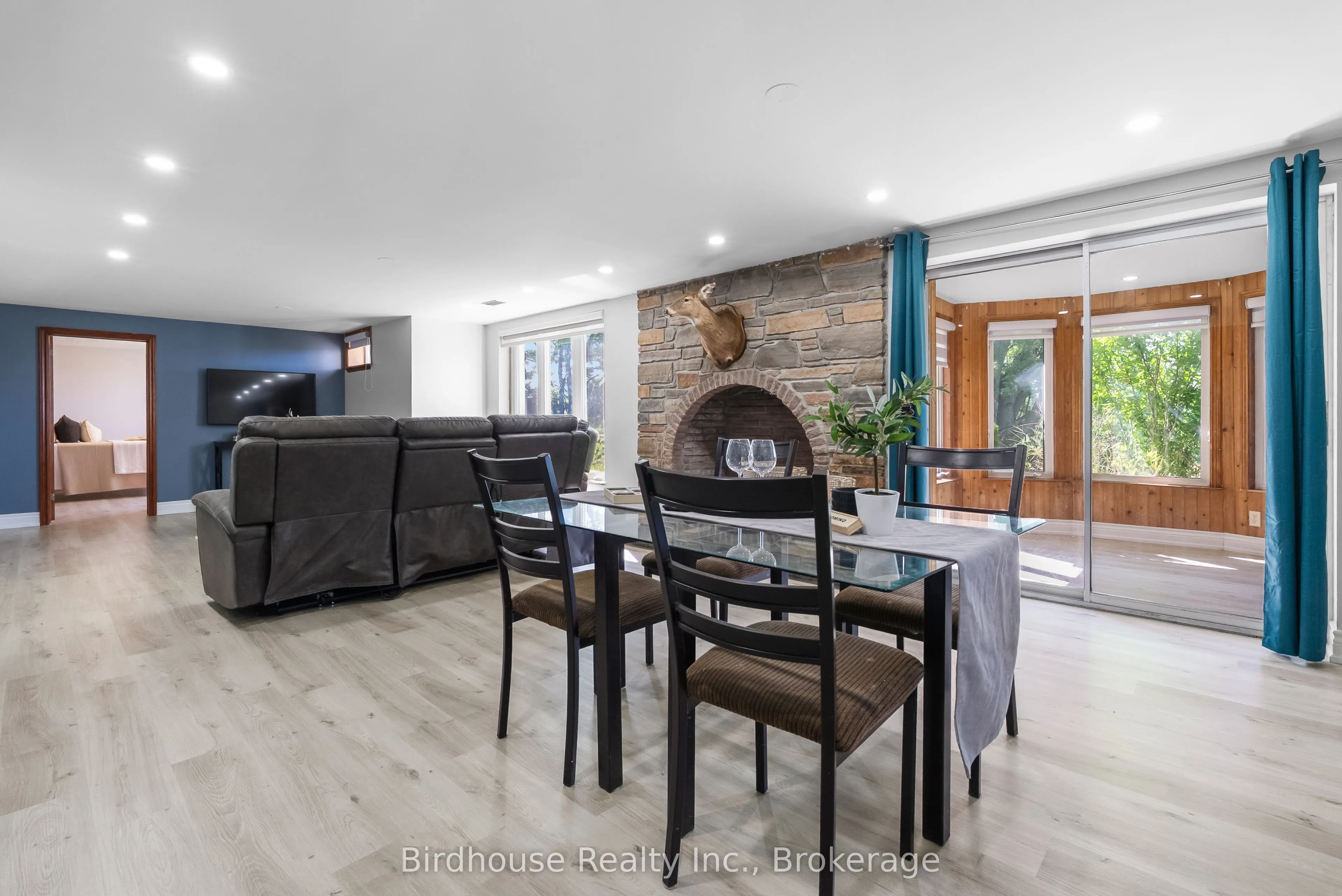 36 Sugar Bush Road