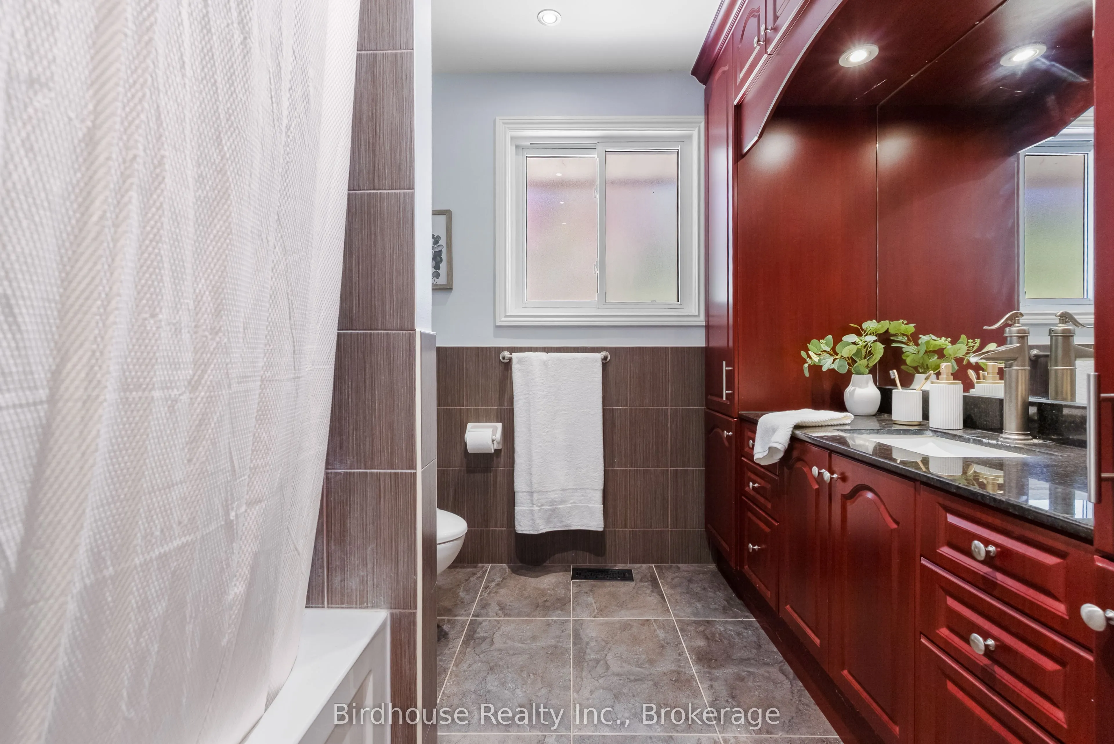 36 Sugar Bush Road