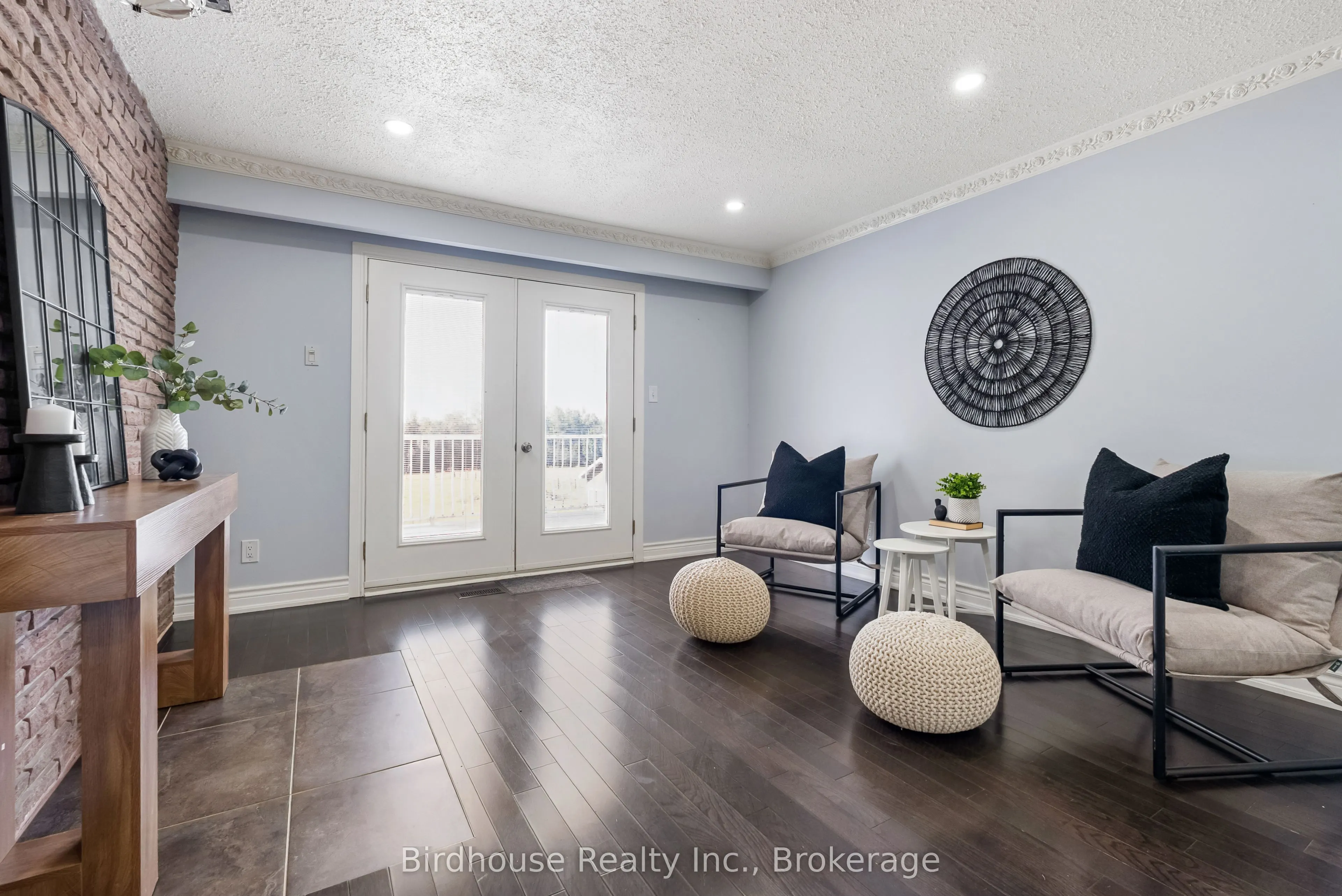 36 Sugar Bush Road