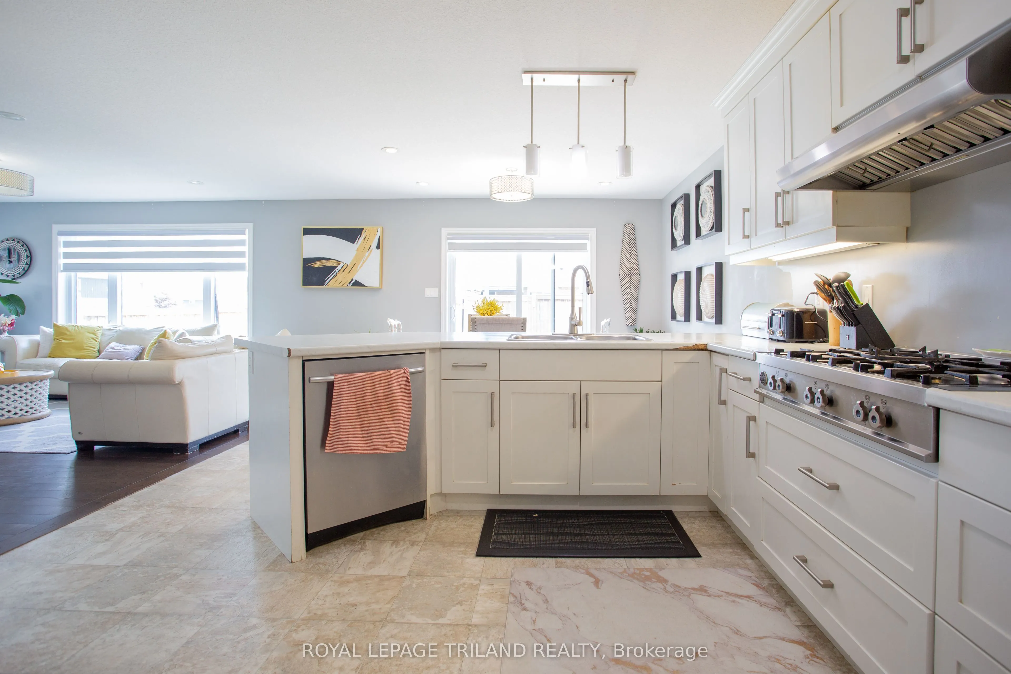 1 Acorn Trail