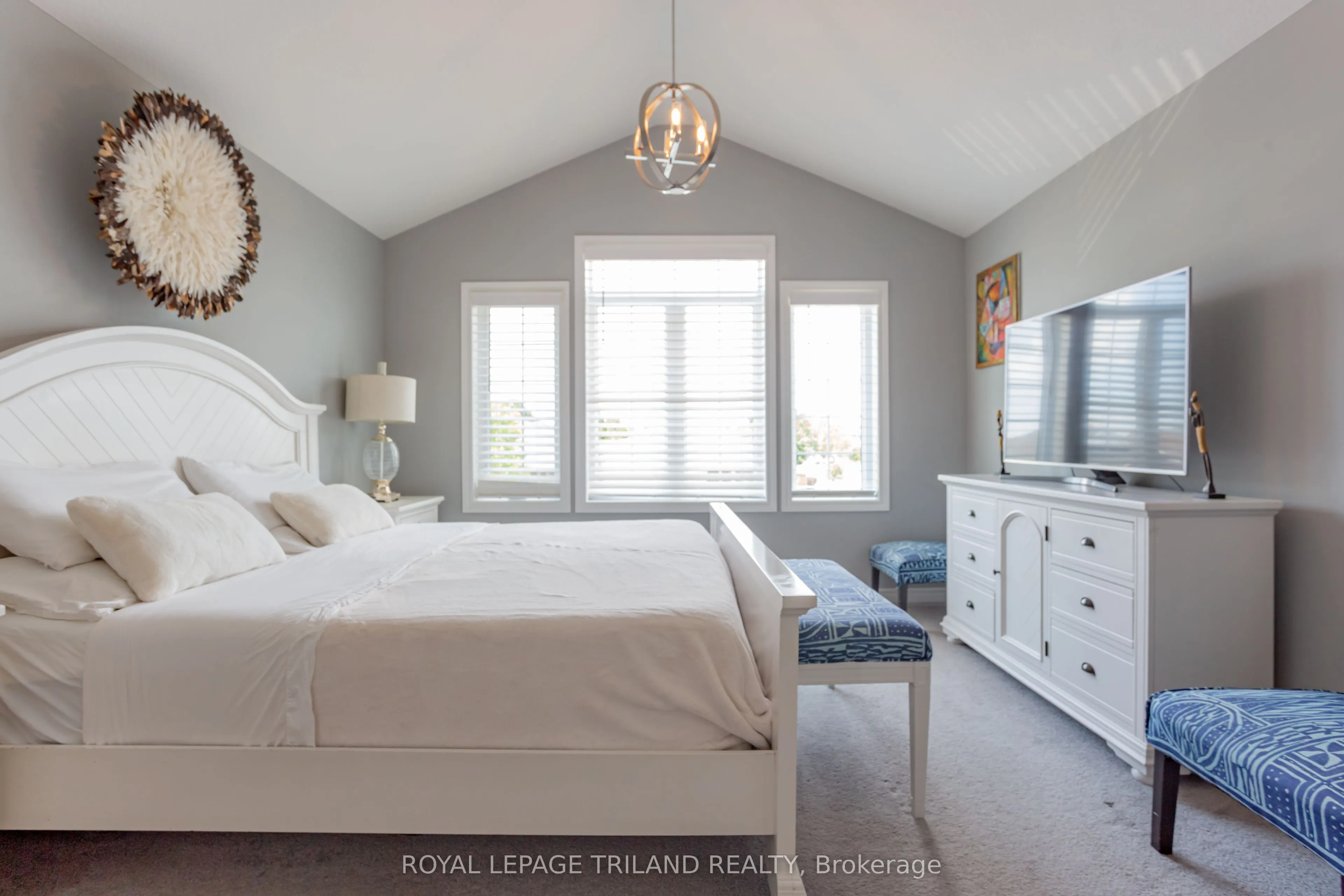 1 Acorn Trail