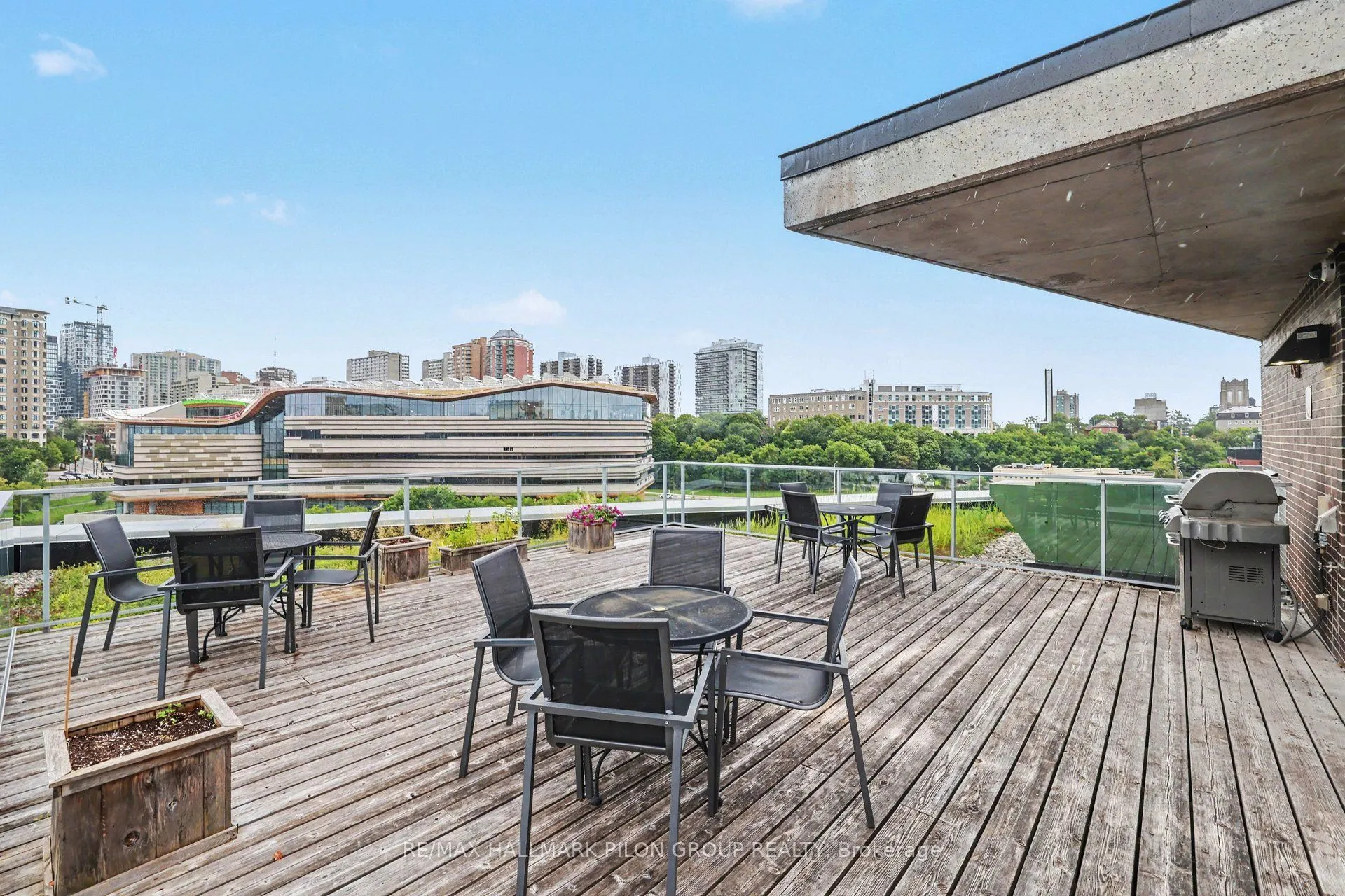 300C Lett Street #619