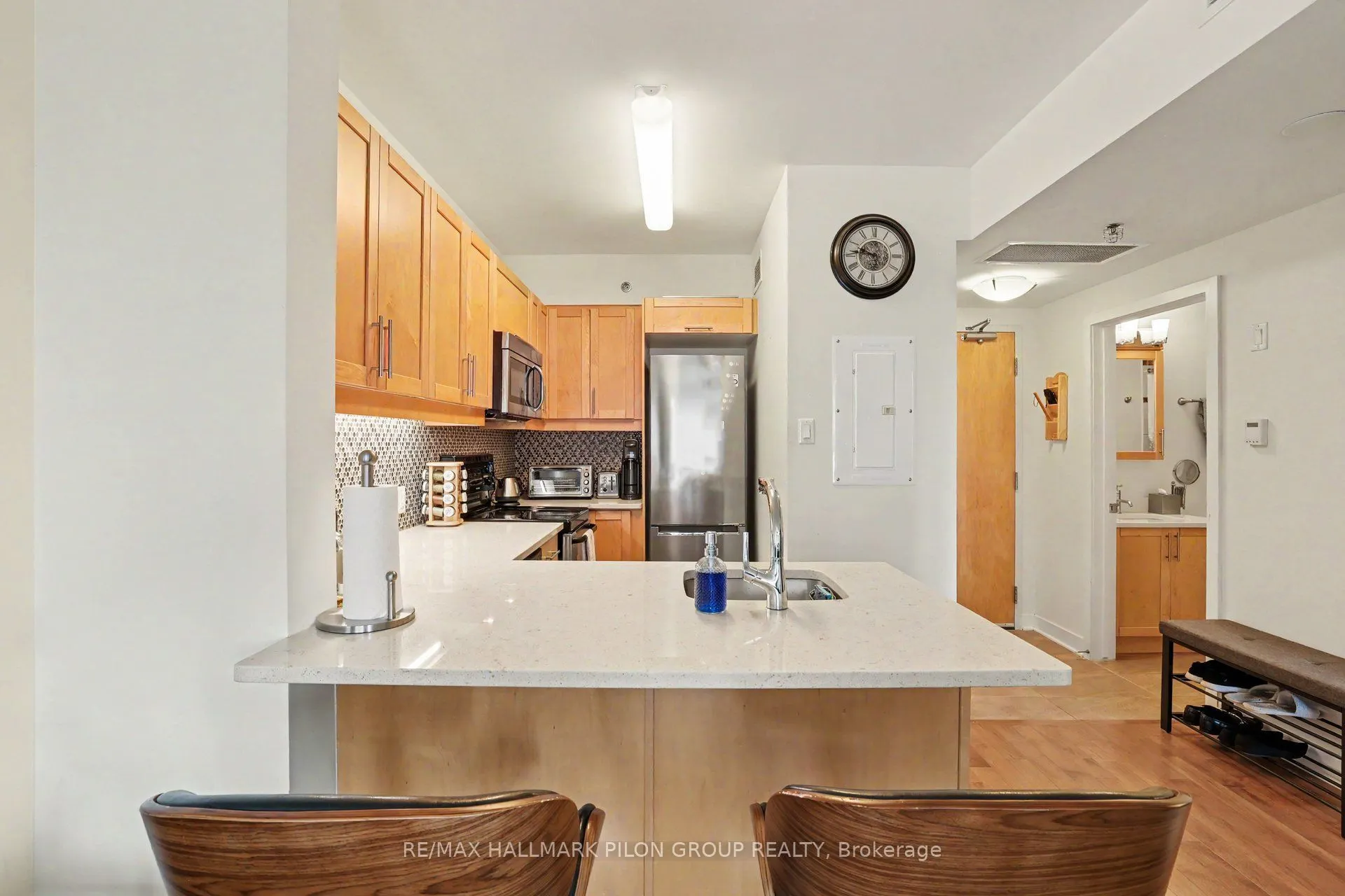 300C Lett Street #619