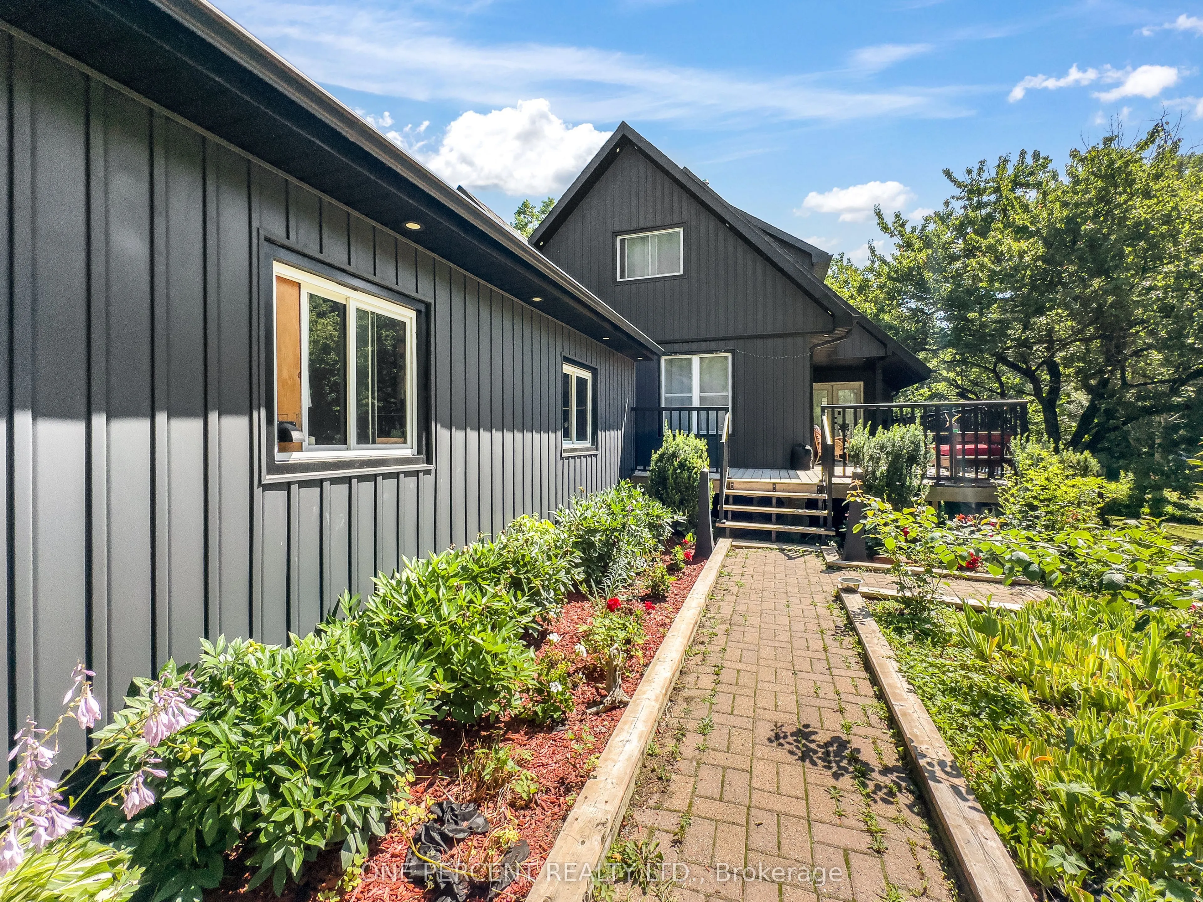 203 Bullis Road