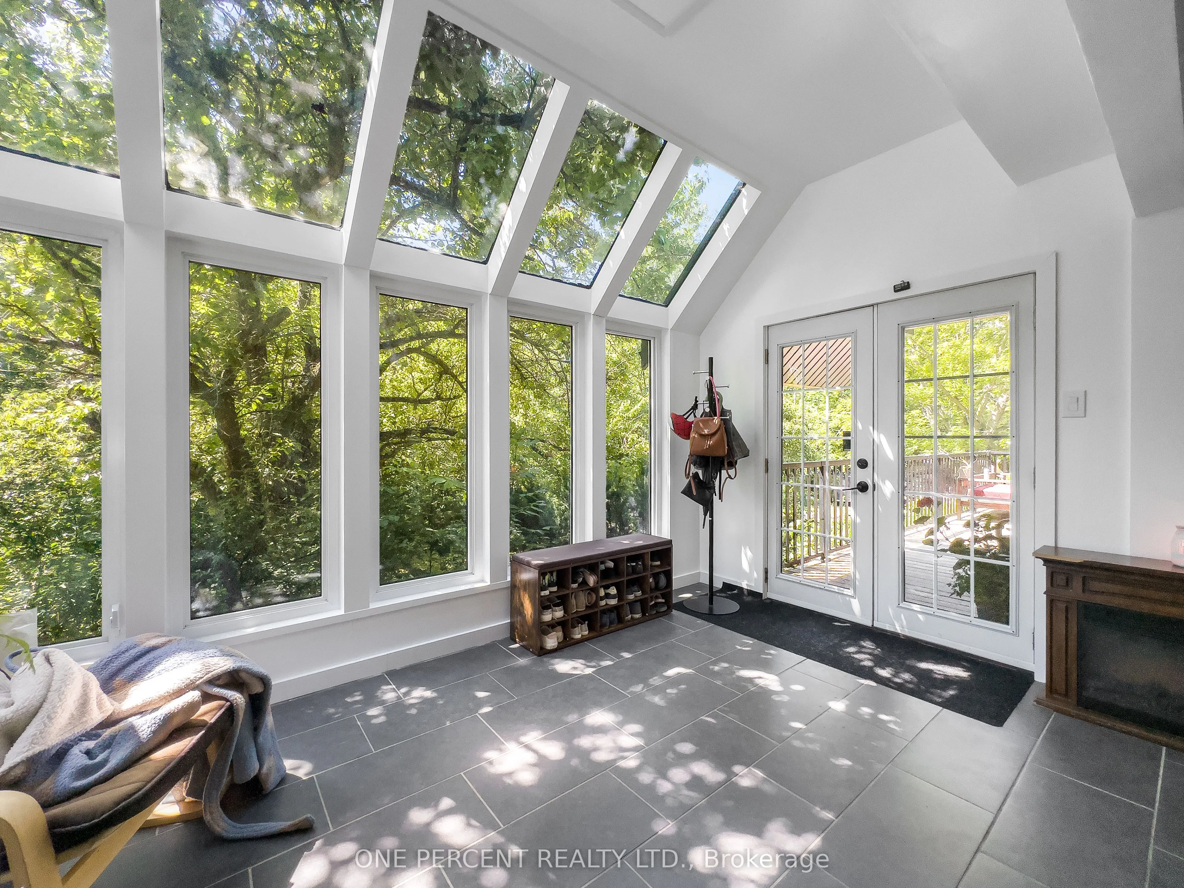 203 Bullis Road