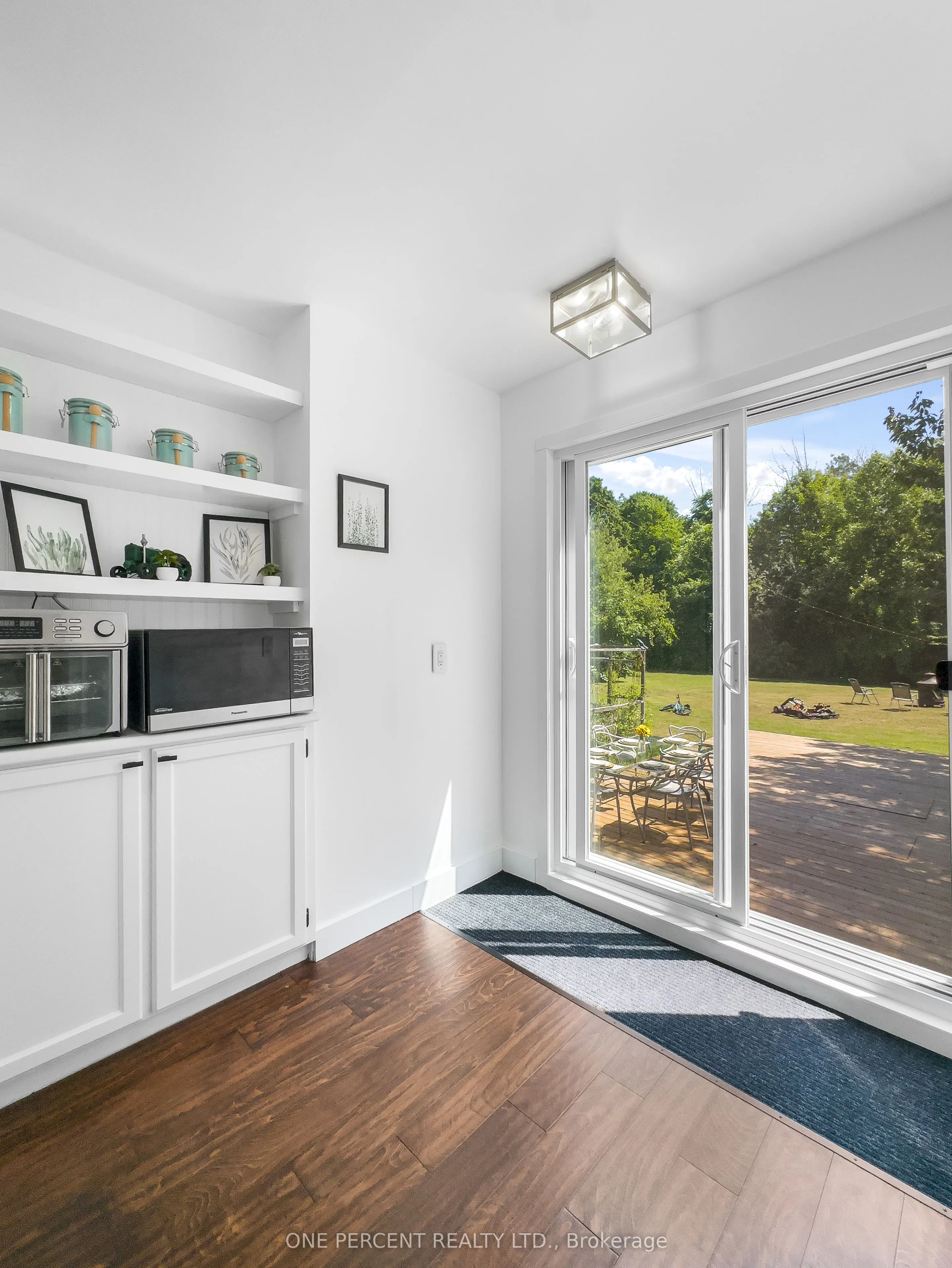 203 Bullis Road