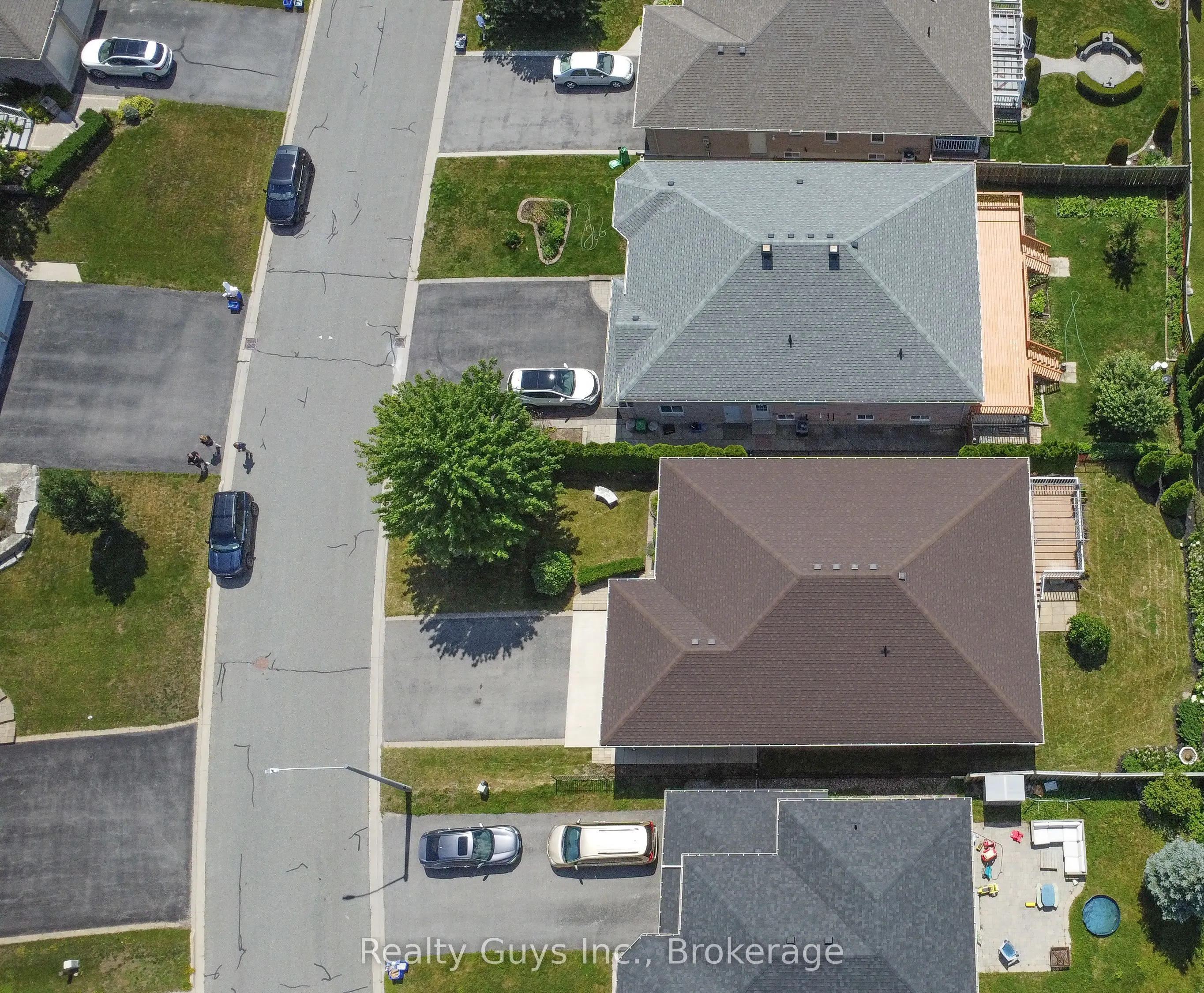 1682 Keppler Crescent