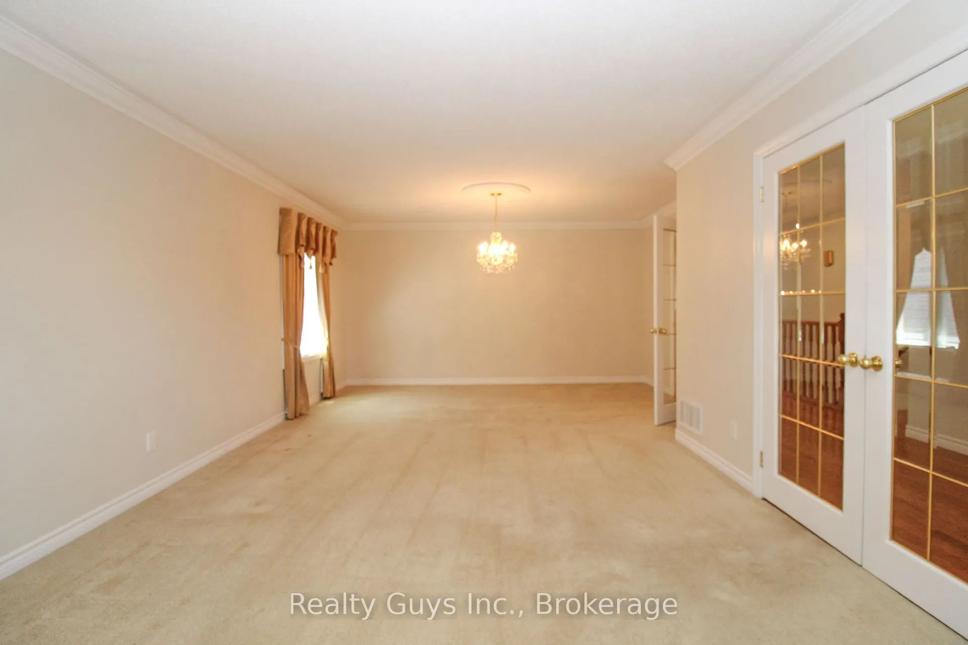 1682 Keppler Crescent