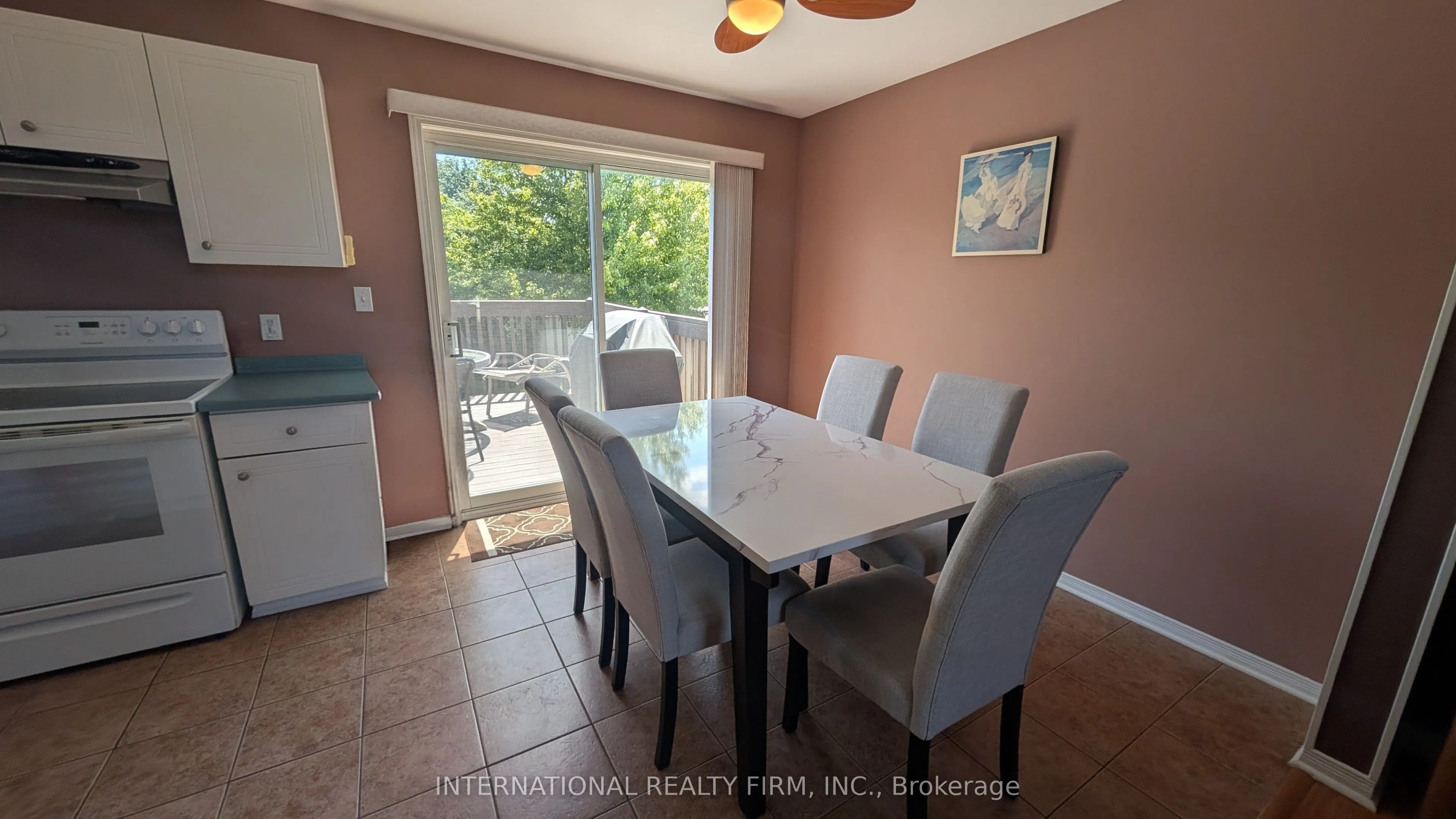 38 Windle Village Crescent