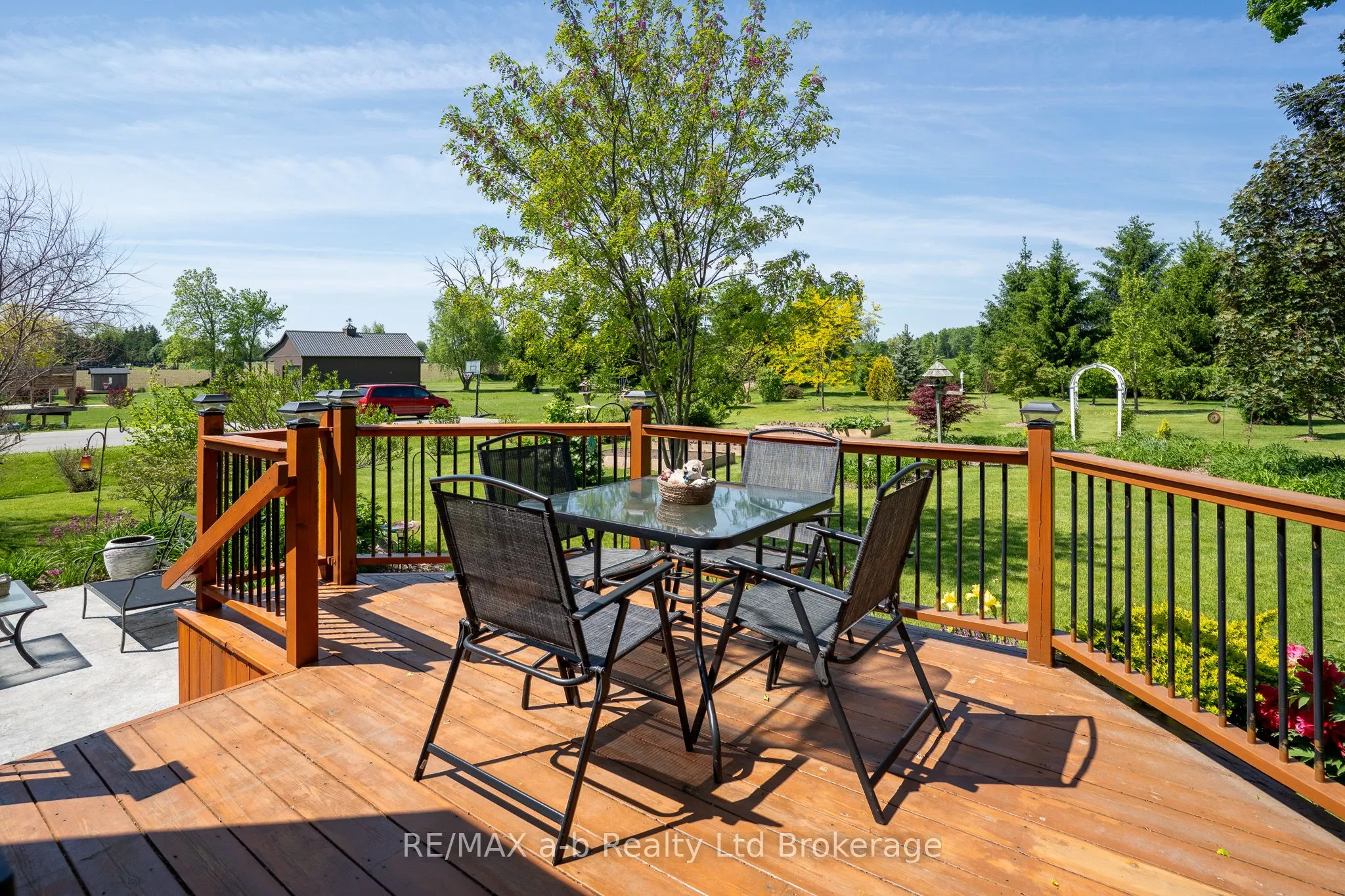 261 Middle Townline Road
