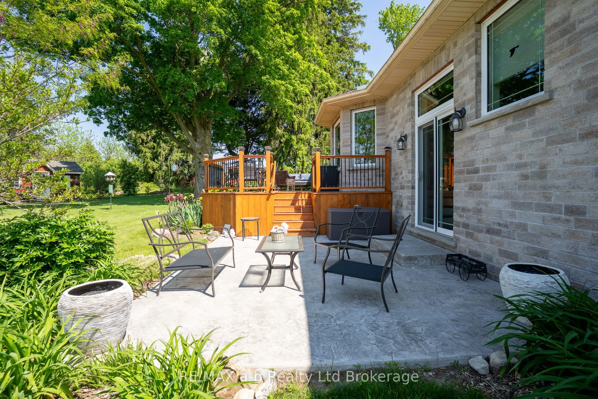 261 Middle Townline Road