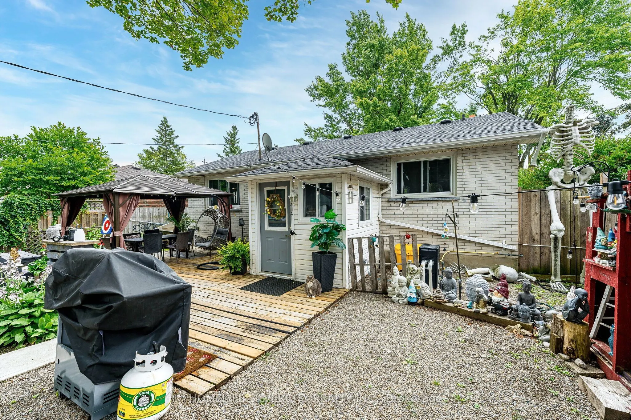 404 Andrew Street