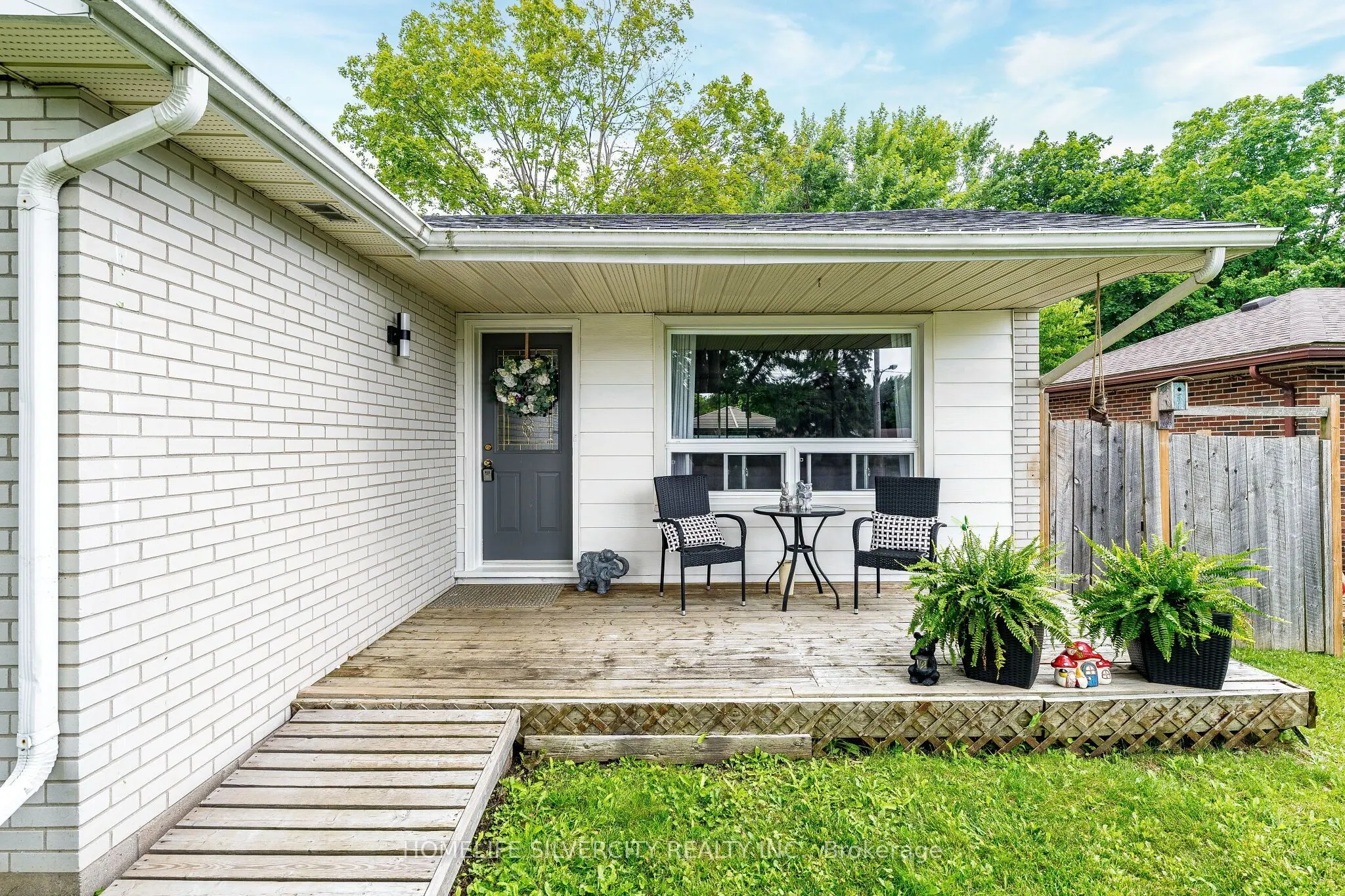 404 Andrew Street