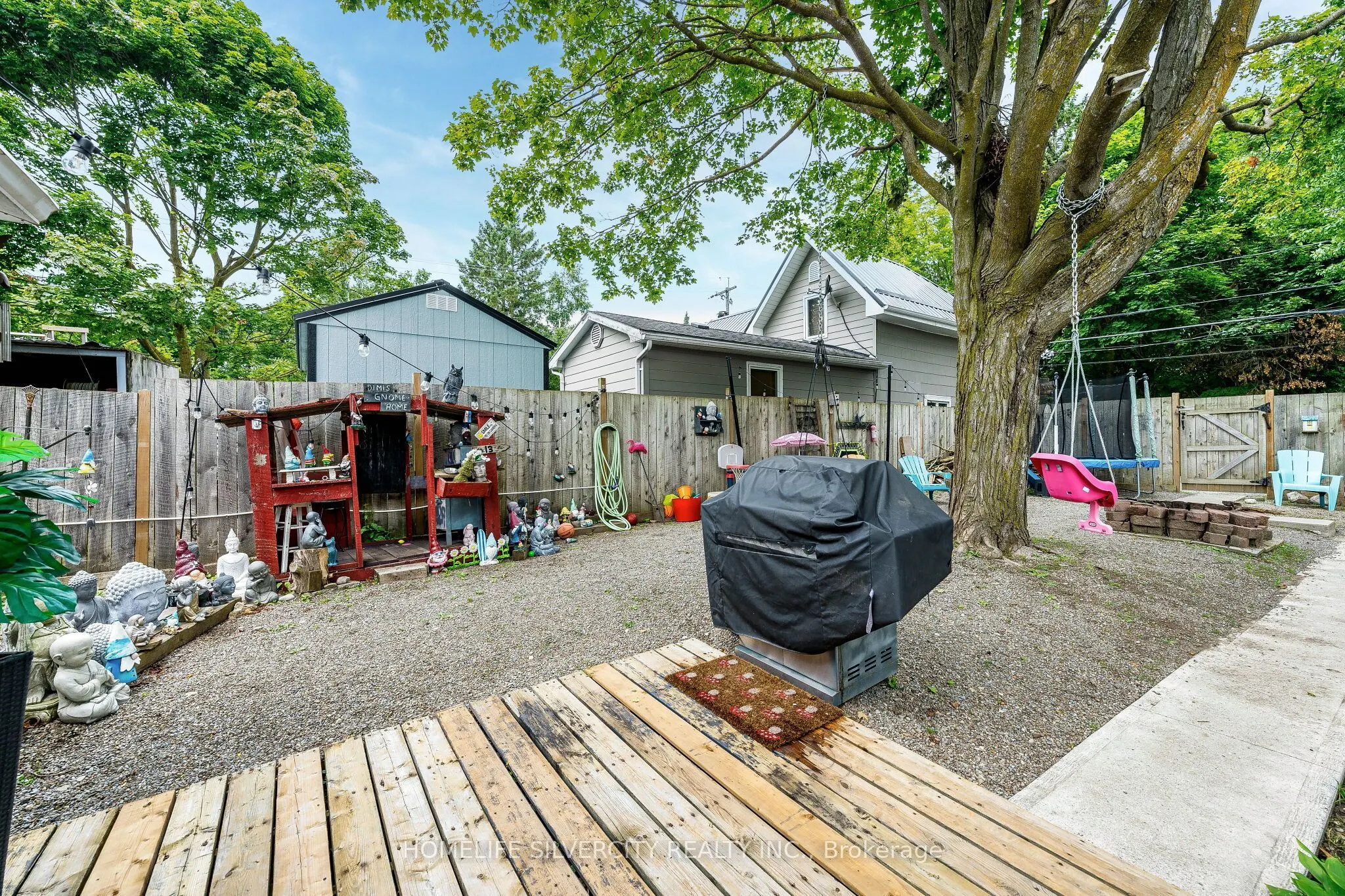 404 Andrew Street