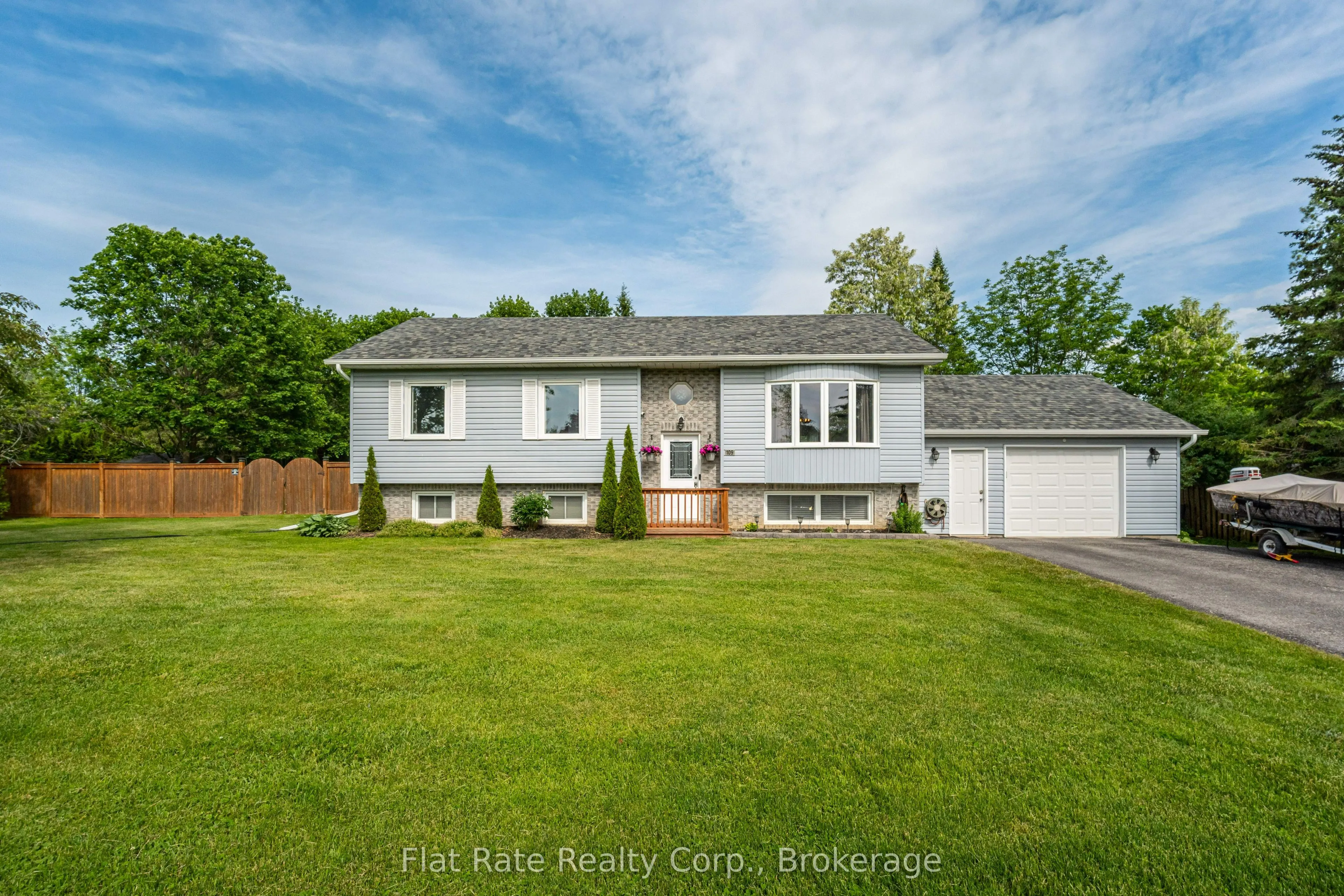 109 PINECREST Avenue