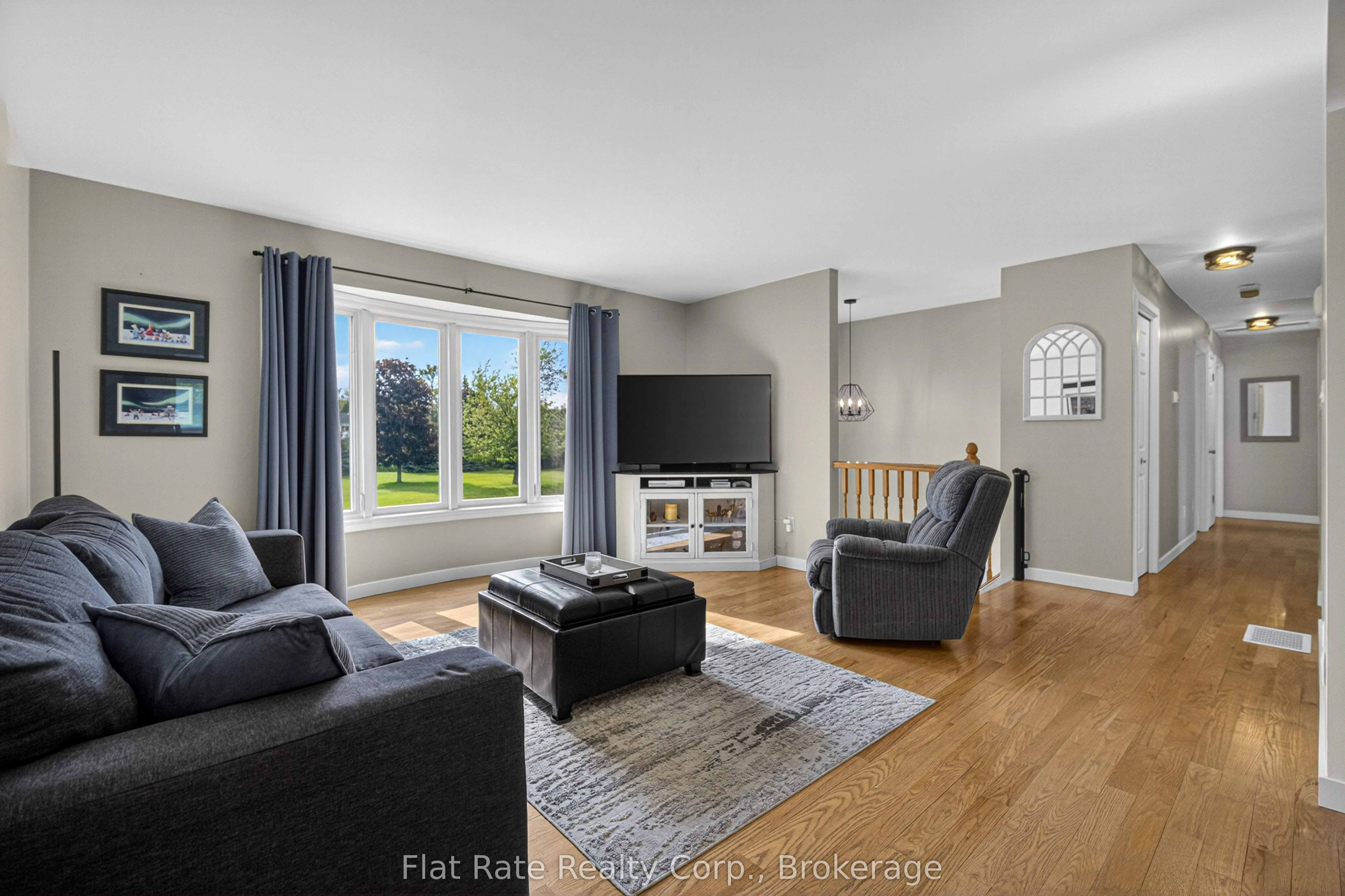 109 PINECREST Avenue