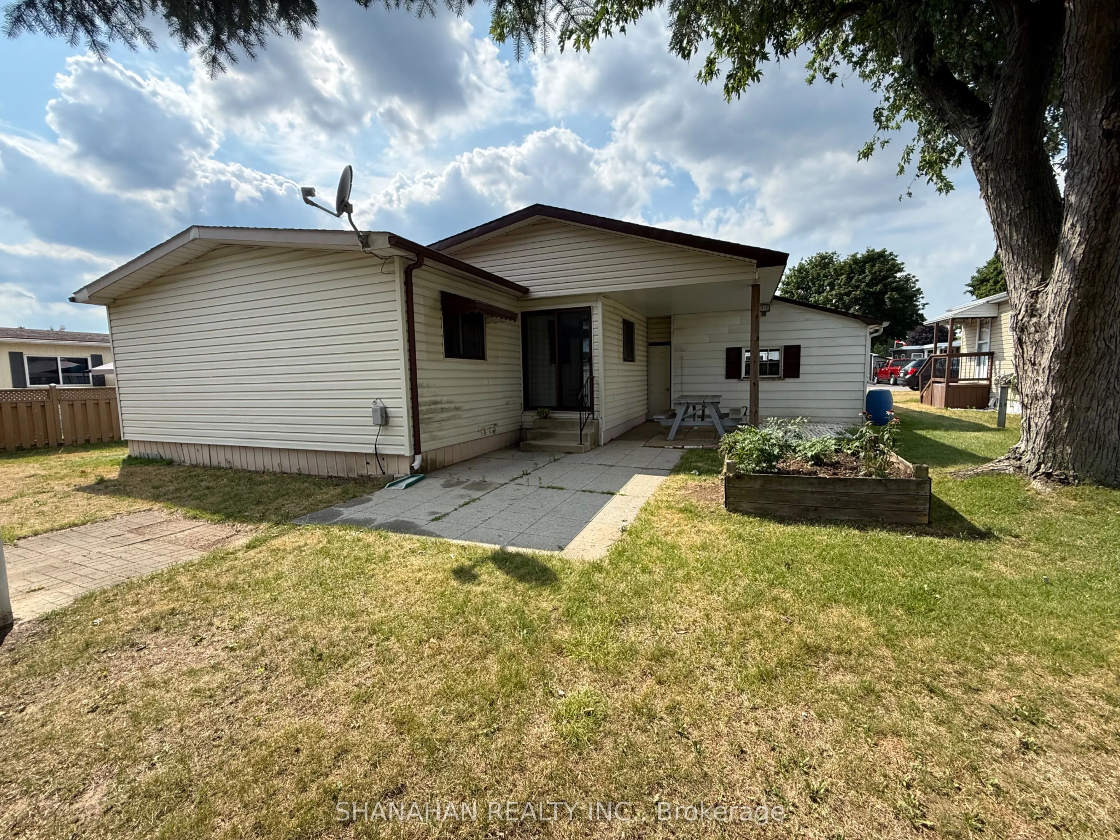 10 Velma Street