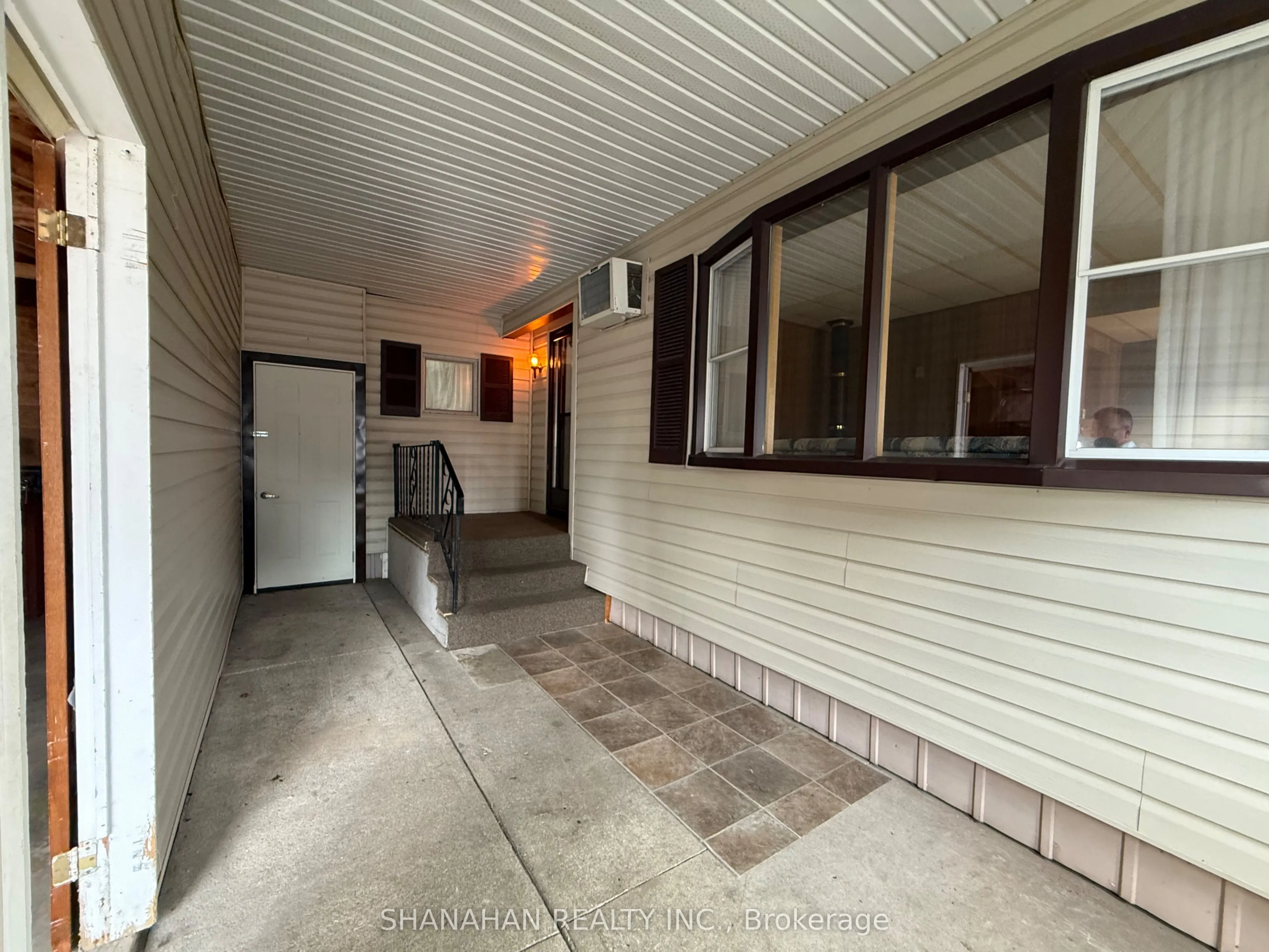 10 Velma Street