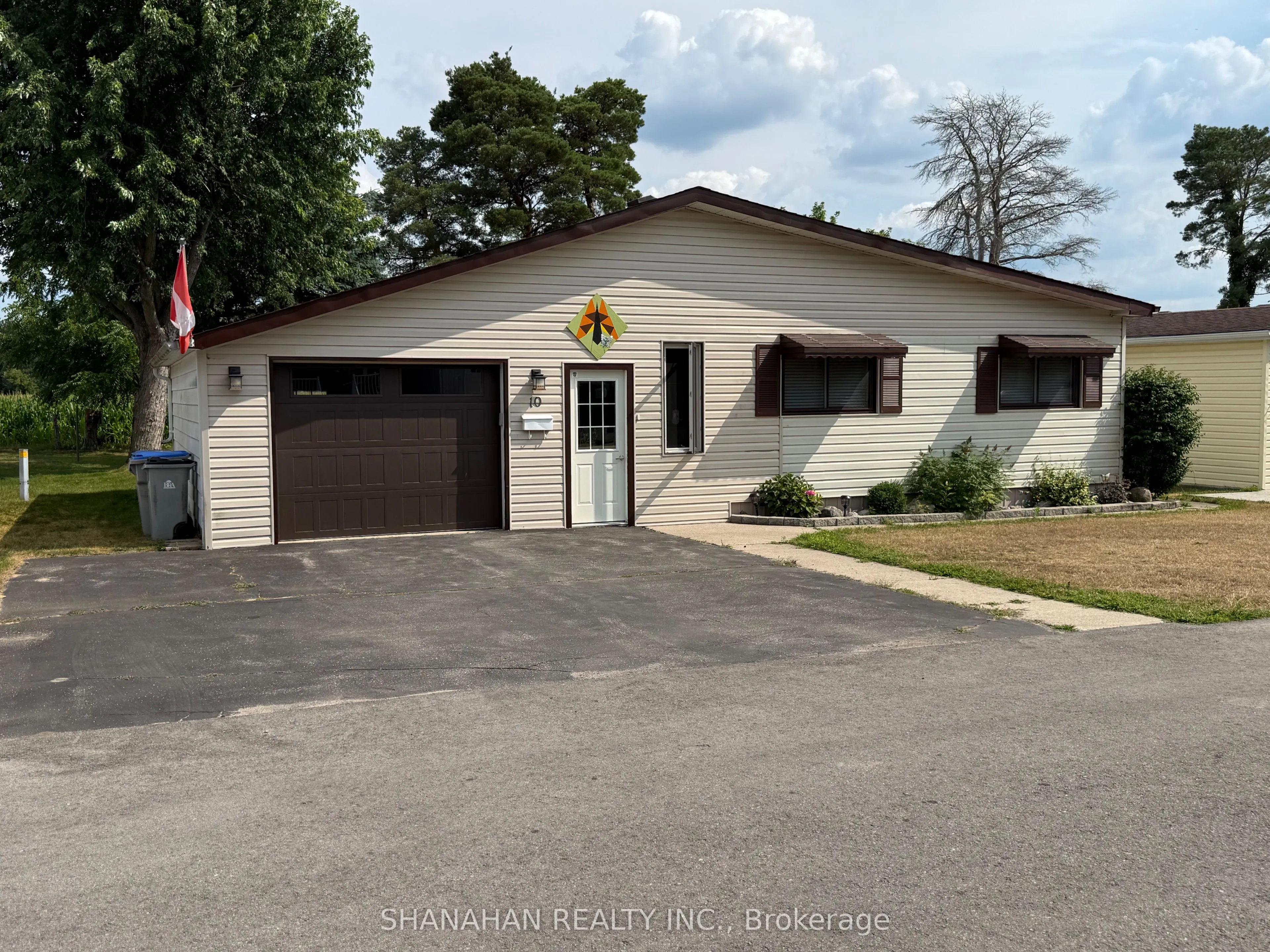 10 Velma Street