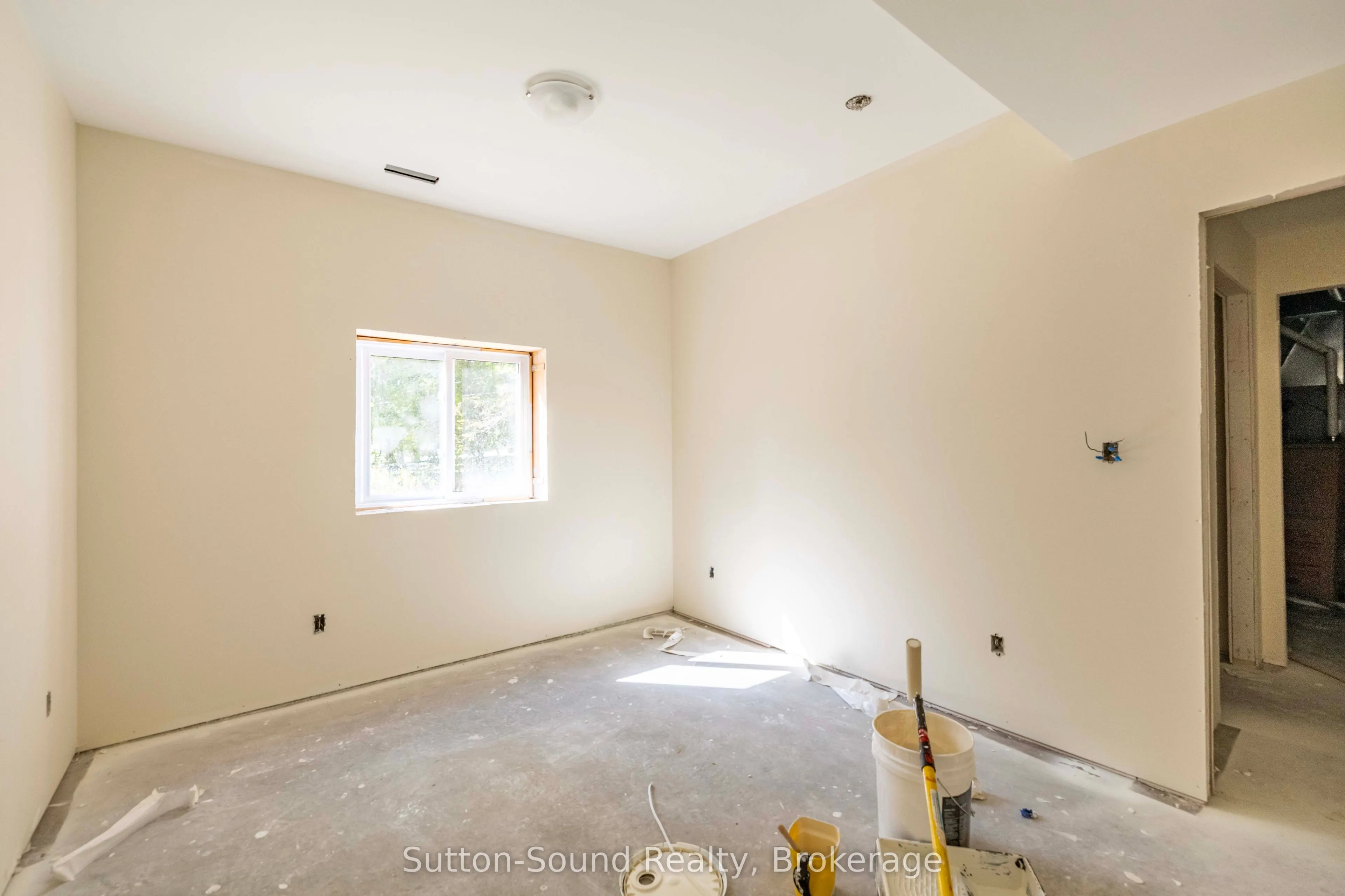 791 23rd Street W