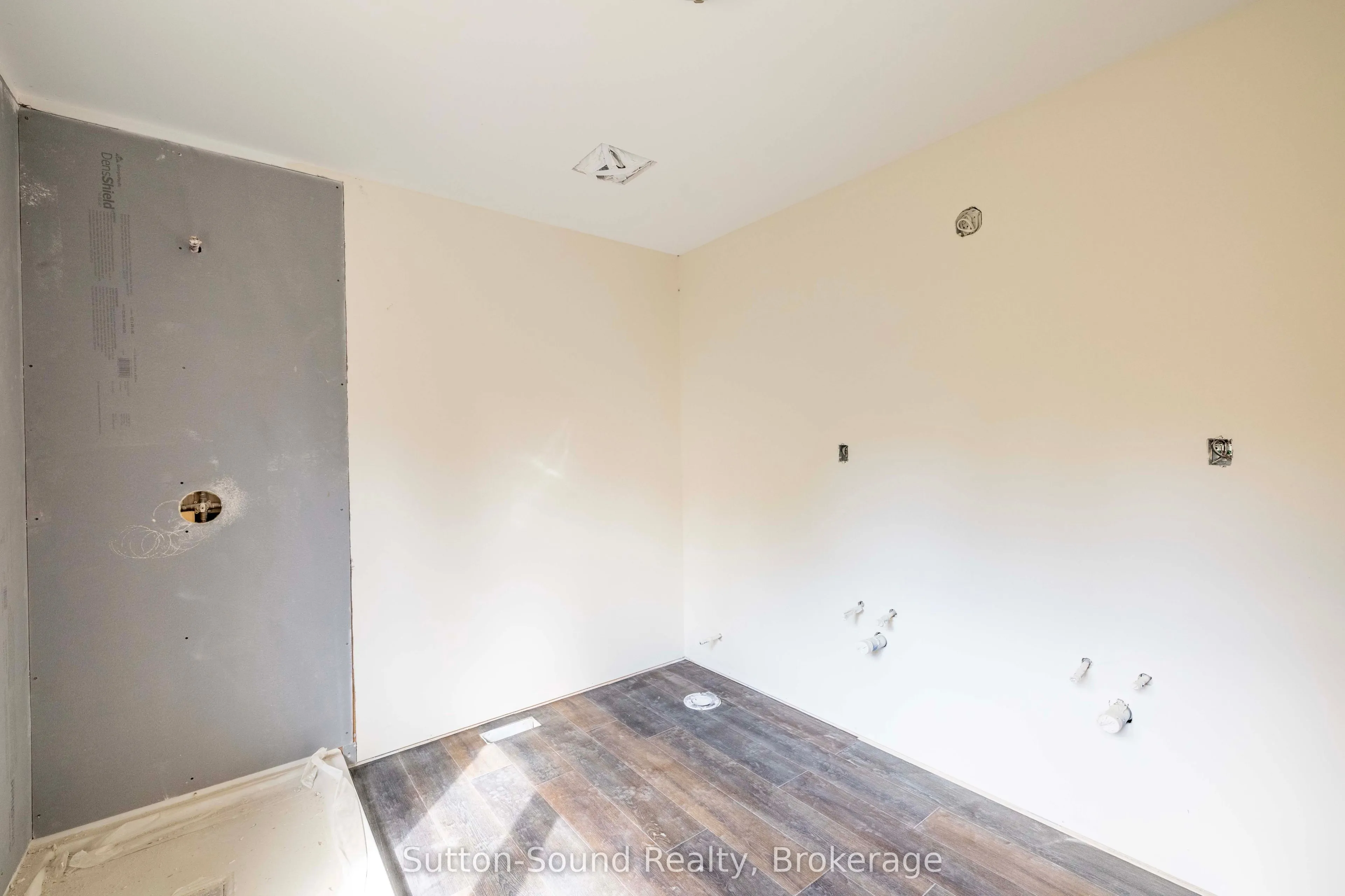 791 23rd Street W