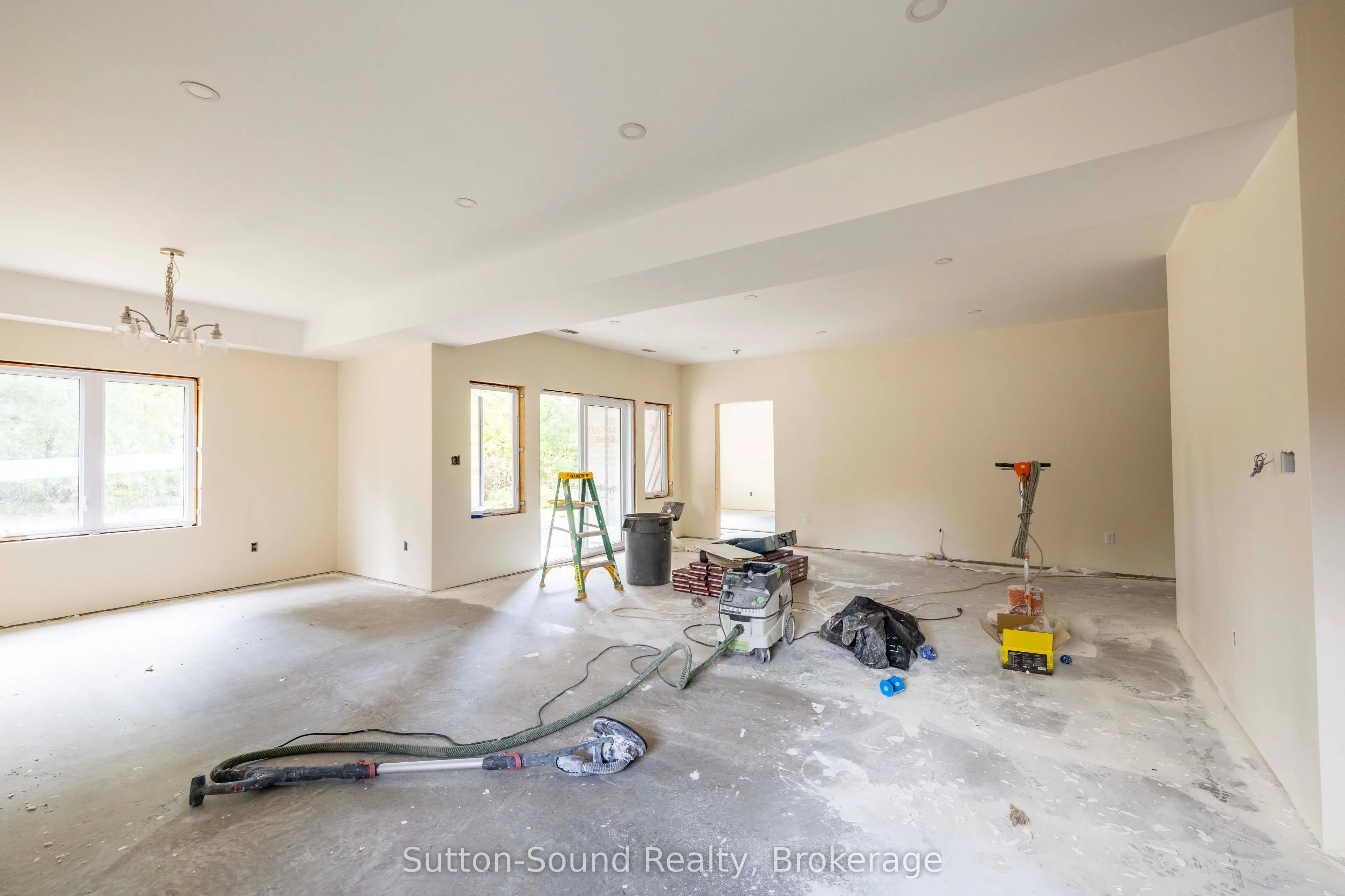 791 23rd Street W