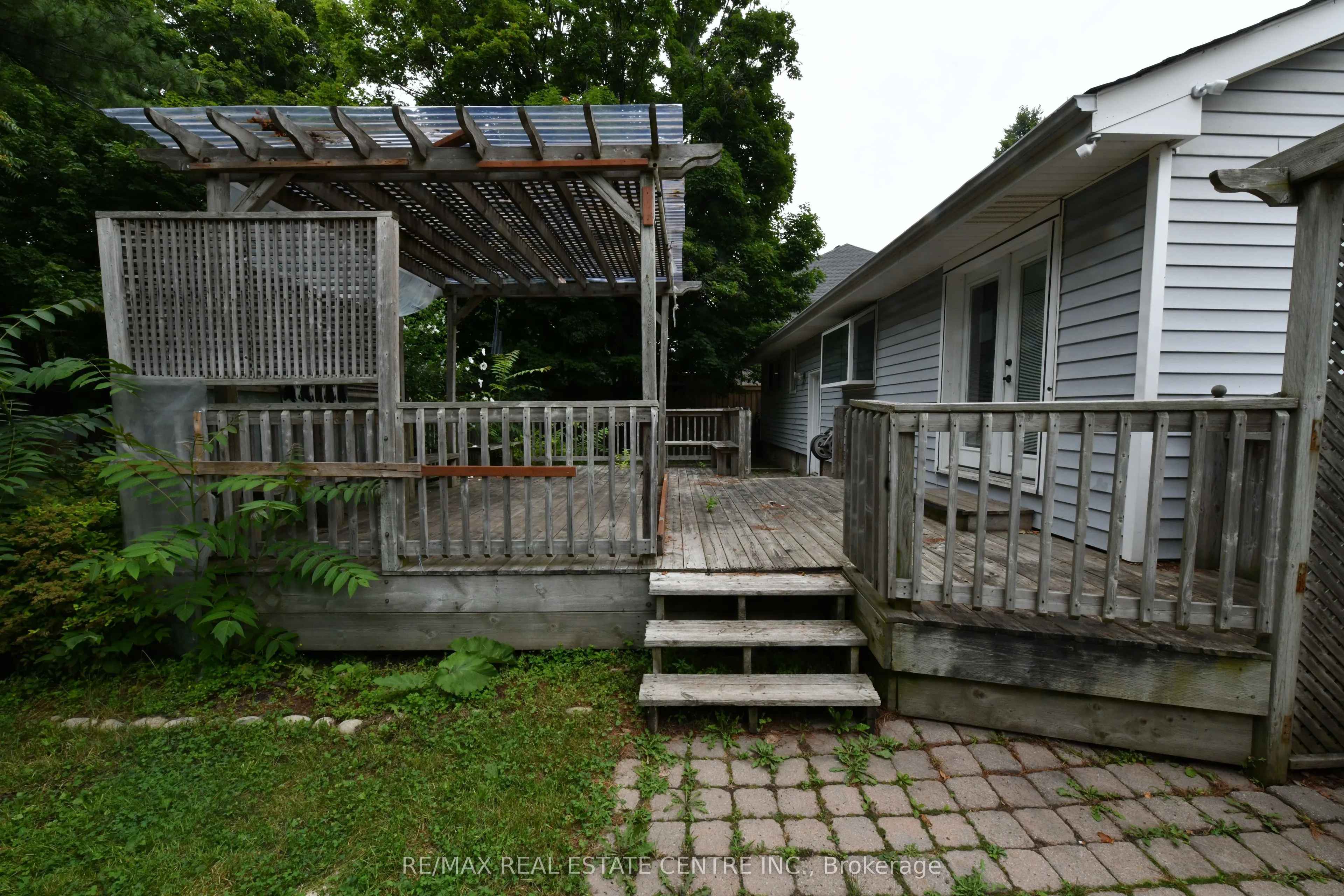 15 Miller Drive