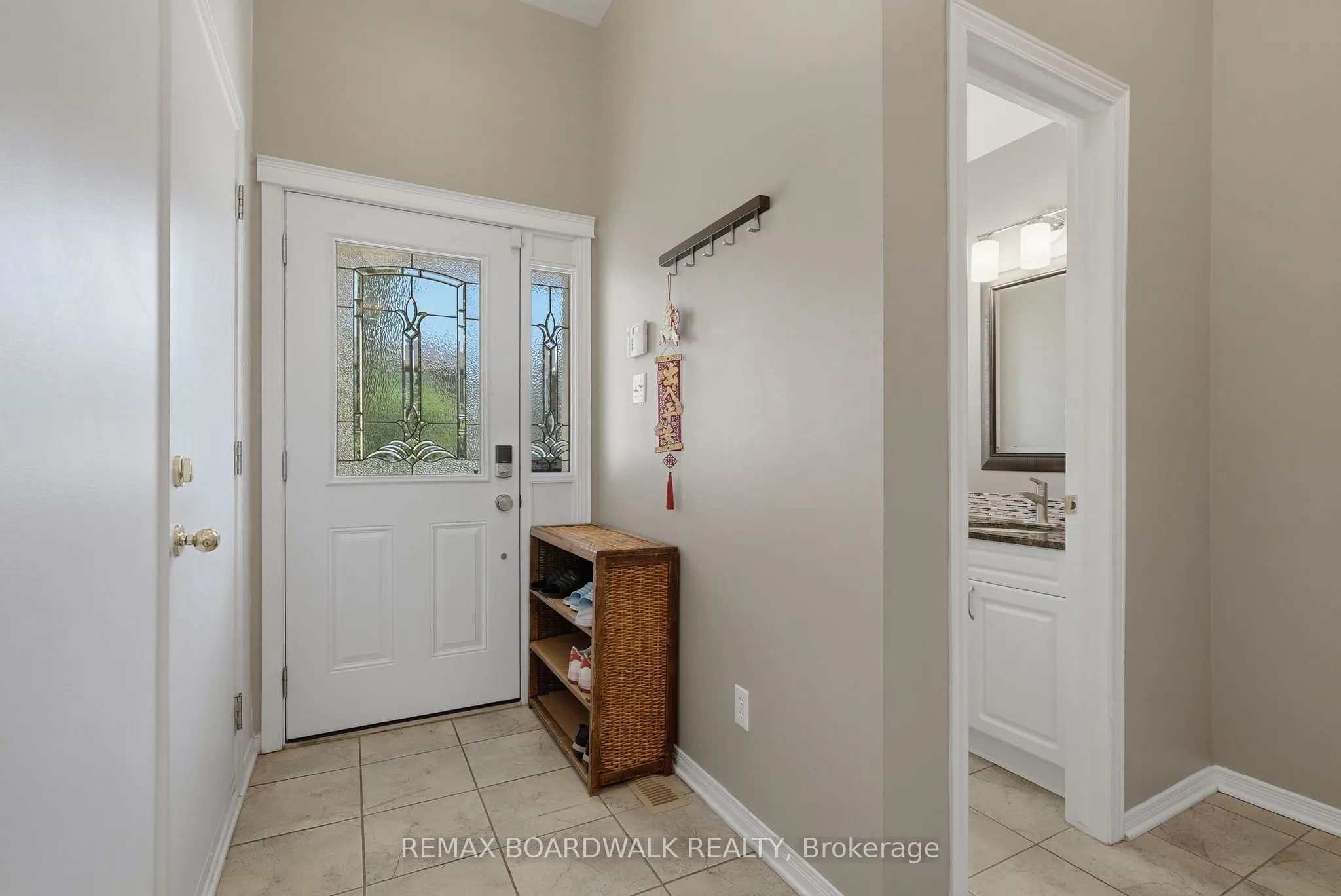 5981 Pineglade Crescent