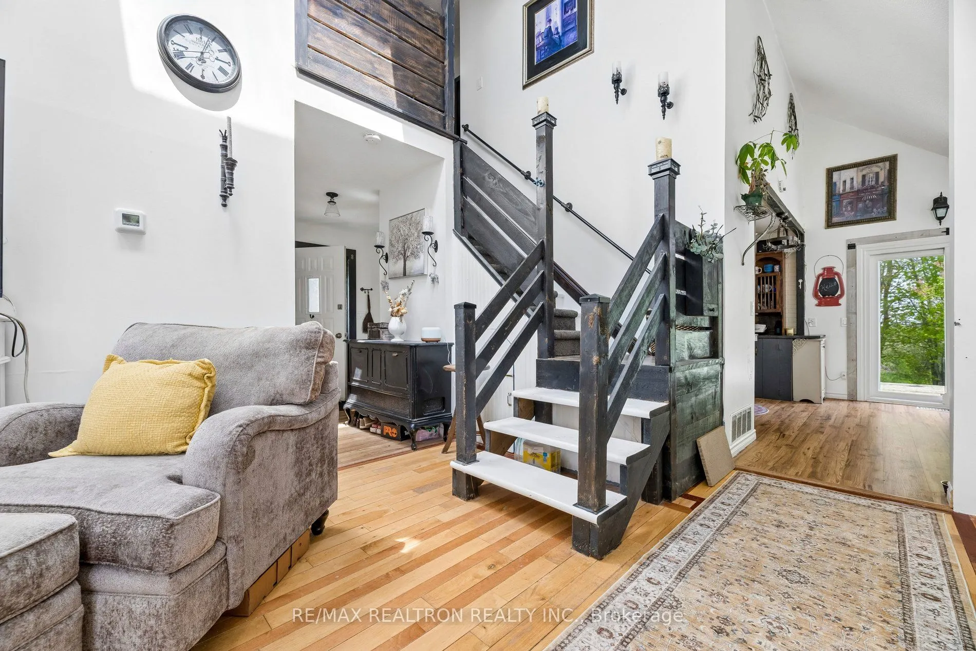 152 Settlers Road