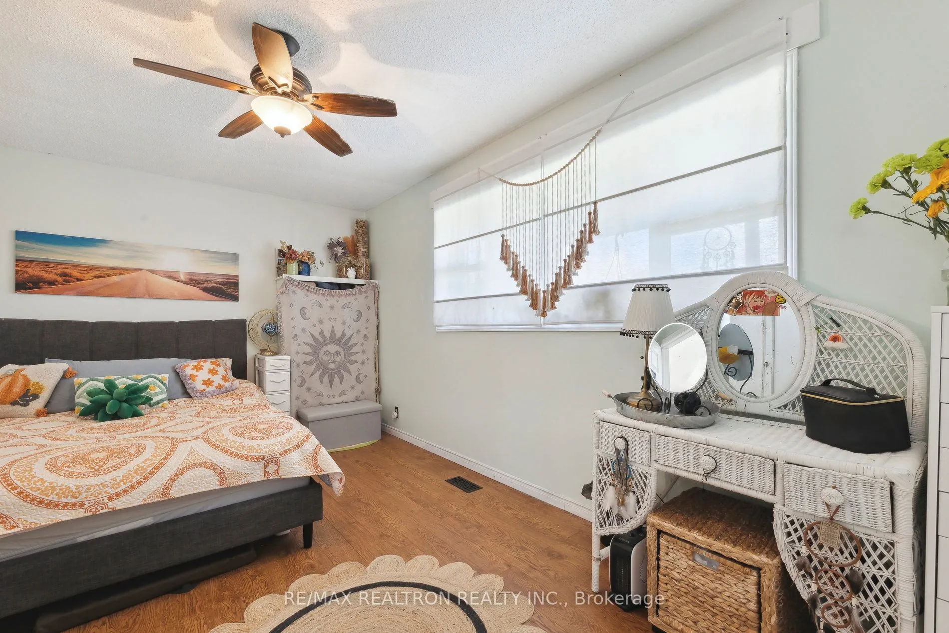 152 Settlers Road
