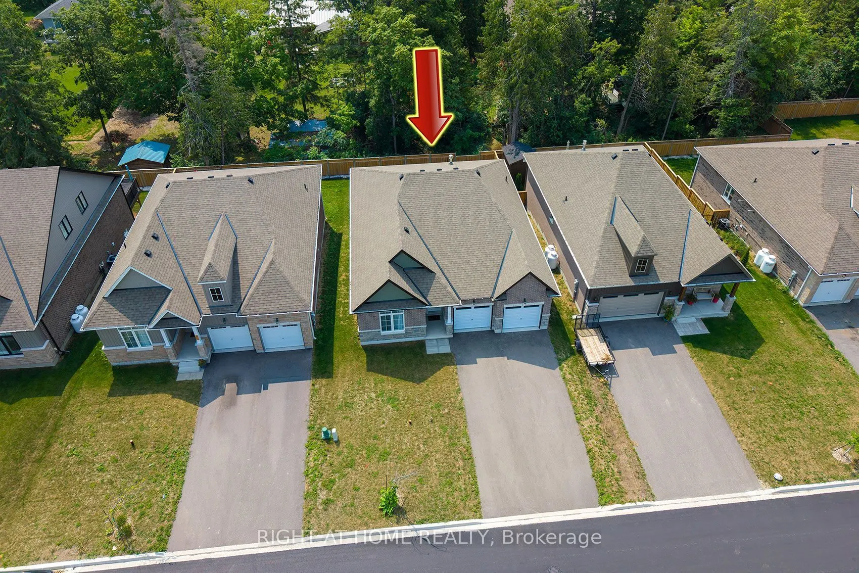 19 Hillcroft Way