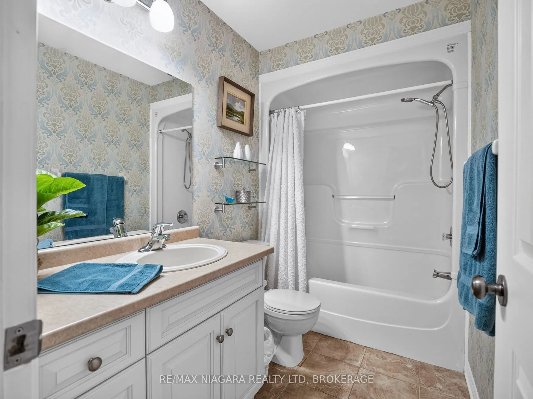 375 Jasmine Court