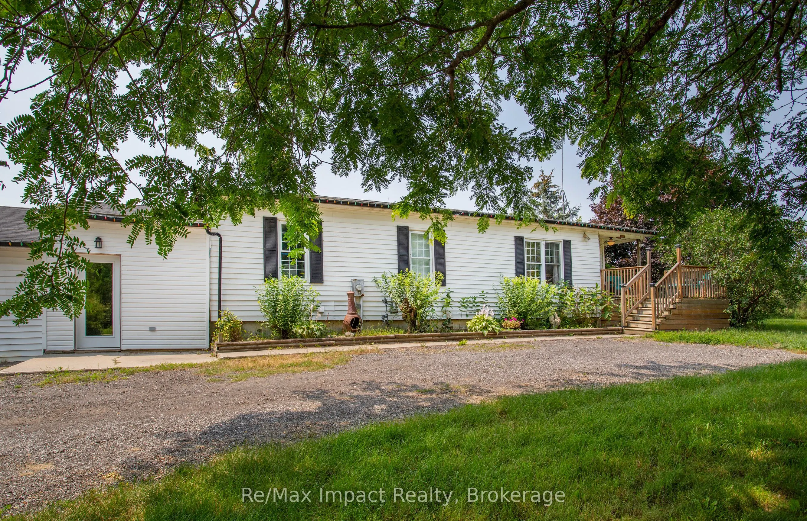 1004 Broomfield Road