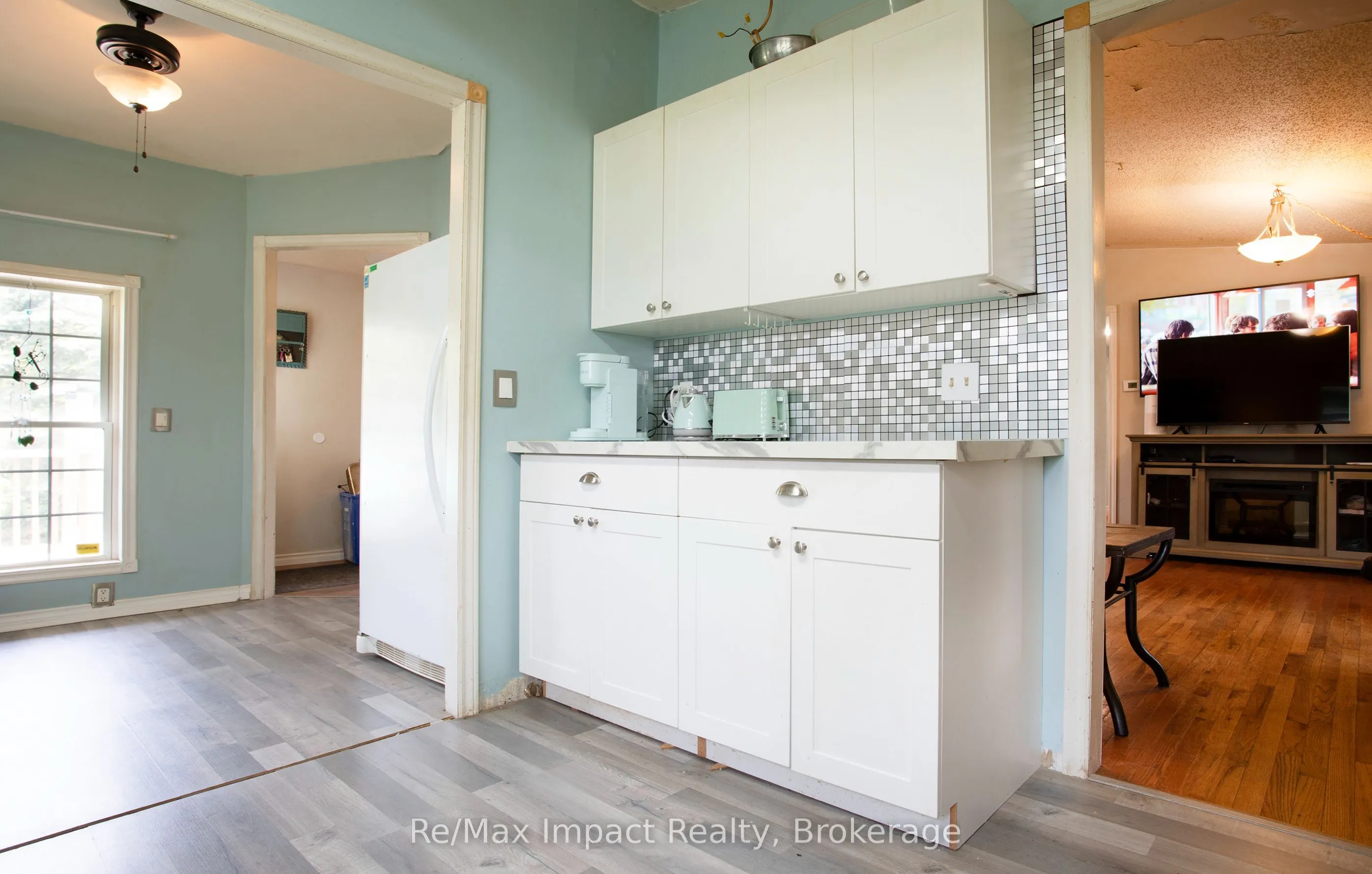 1004 Broomfield Road