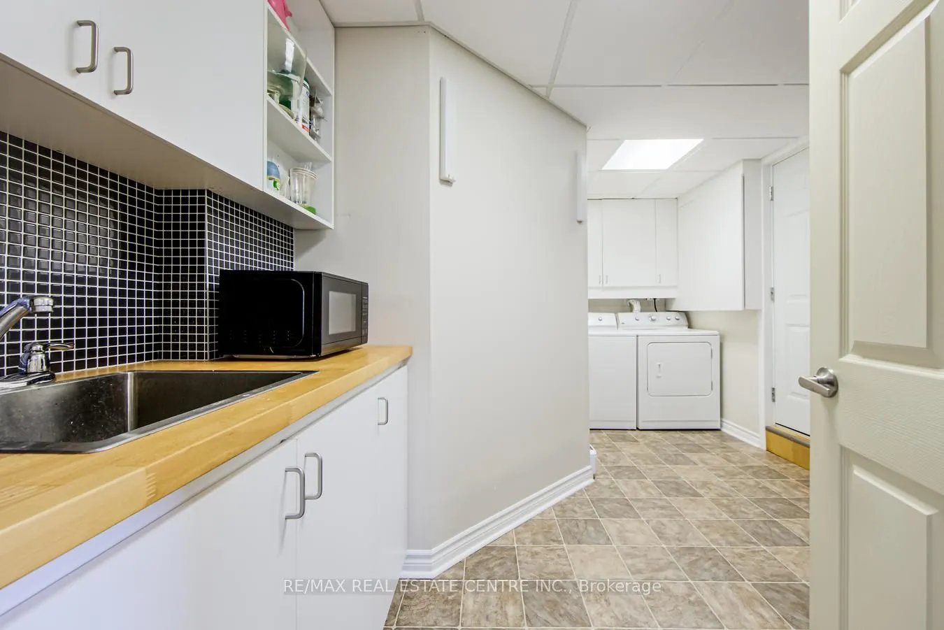 9438 Wellington Rd 42 Road