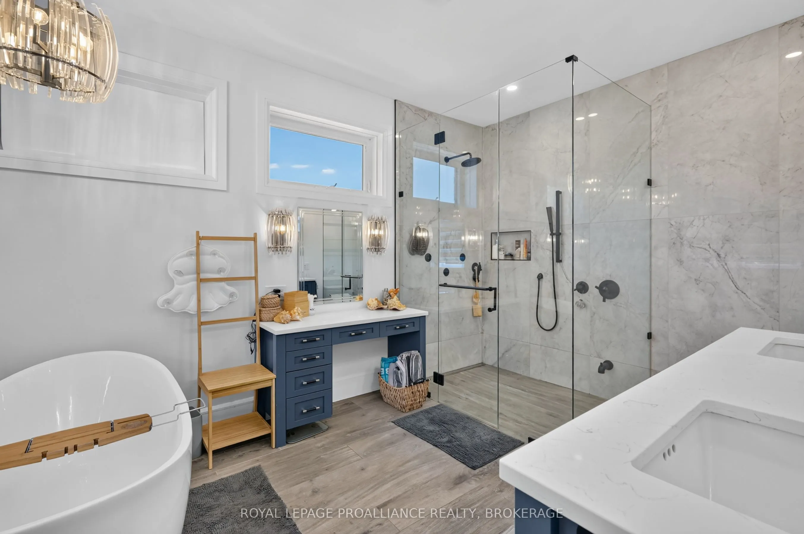 86 Macdonnell Street