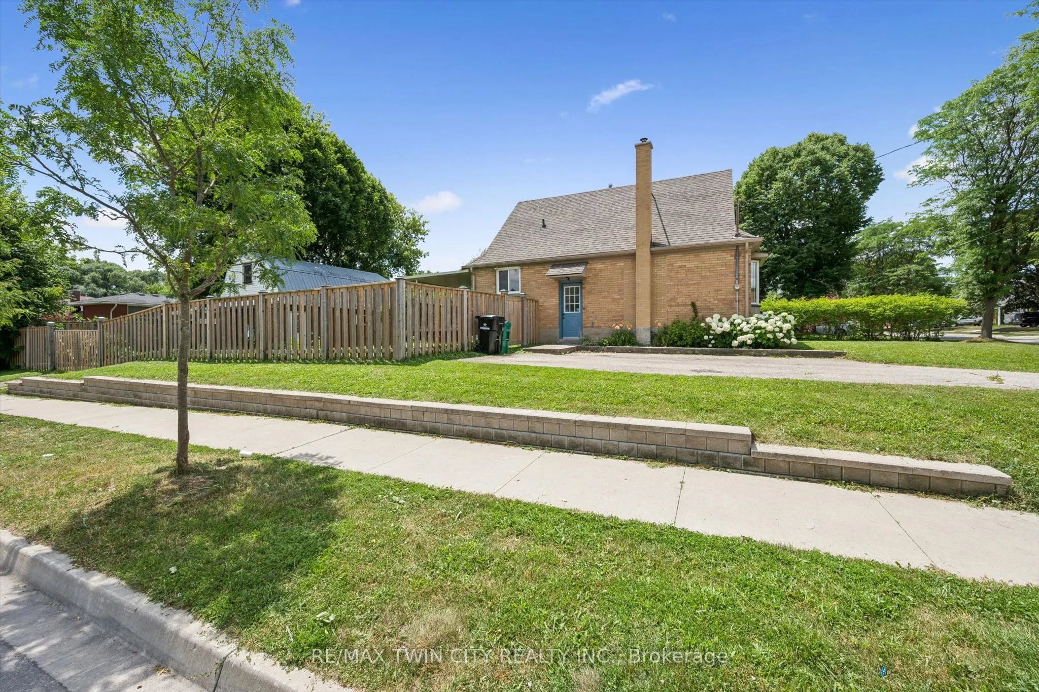 129 Florence Avenue