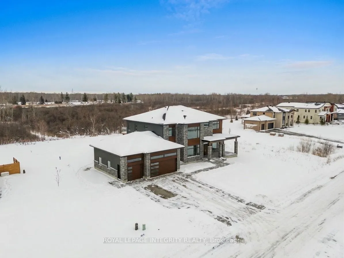 671 Ballycastle Crescent