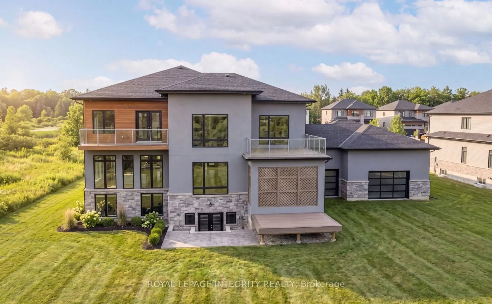 671 Ballycastle Crescent