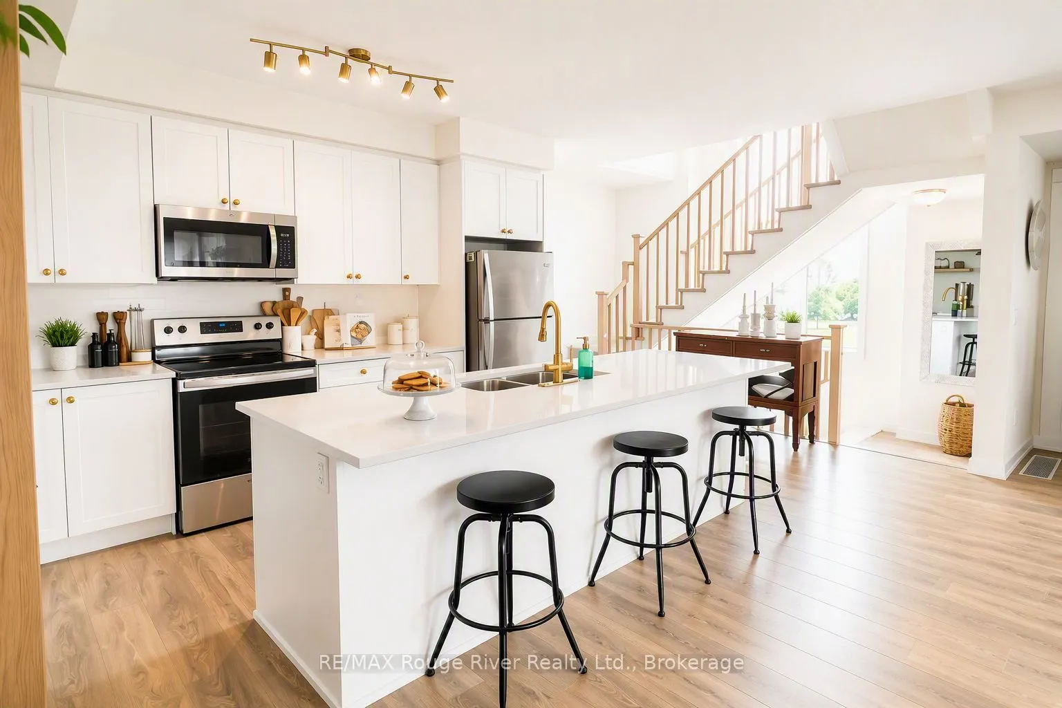 160 Densmore Road W #19